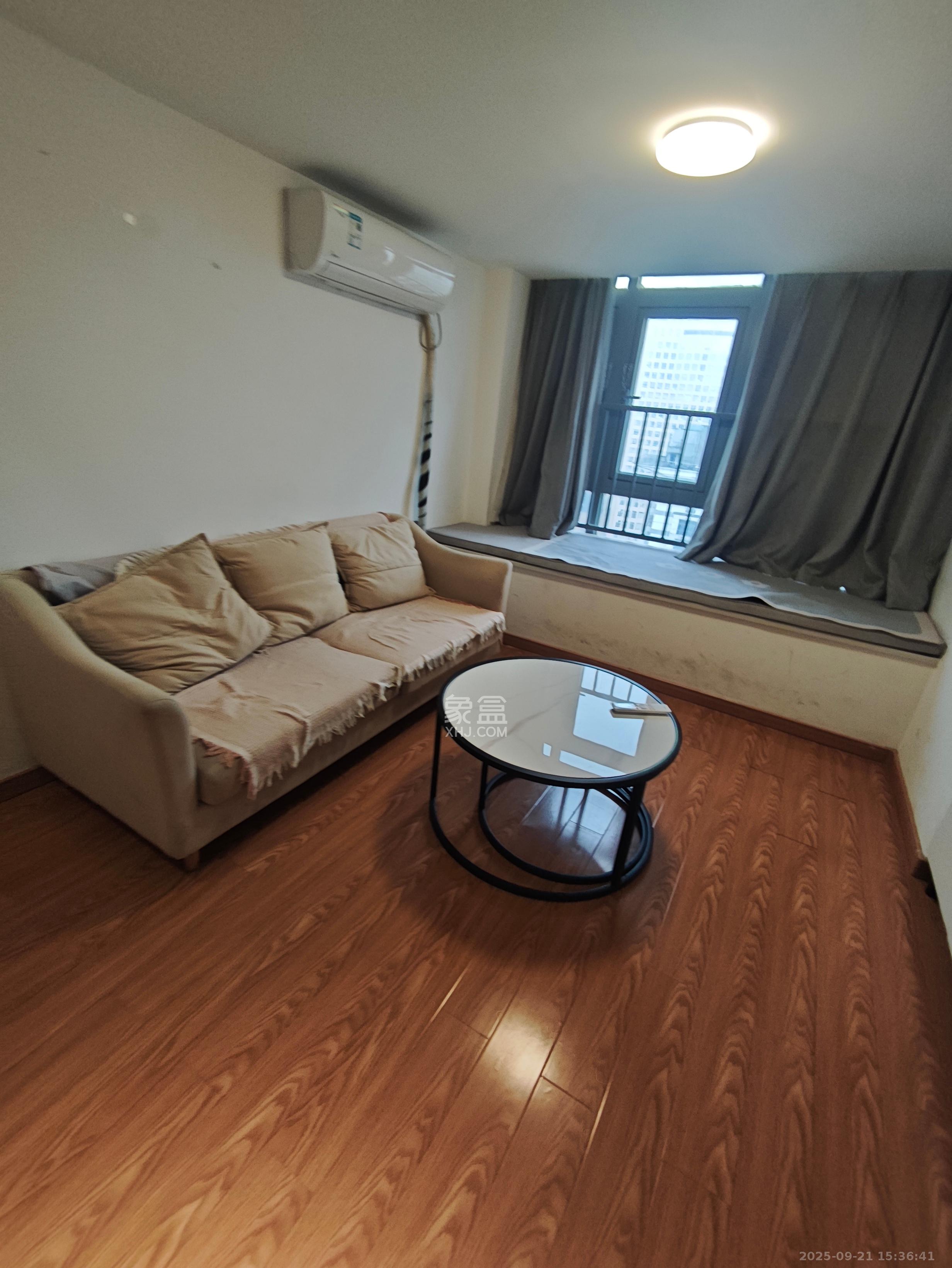 阳光城檀悦 1室1厅1卫 2800.0元/月 阳光城檀悦 1室1厅1卫 2800.0元/月室内图