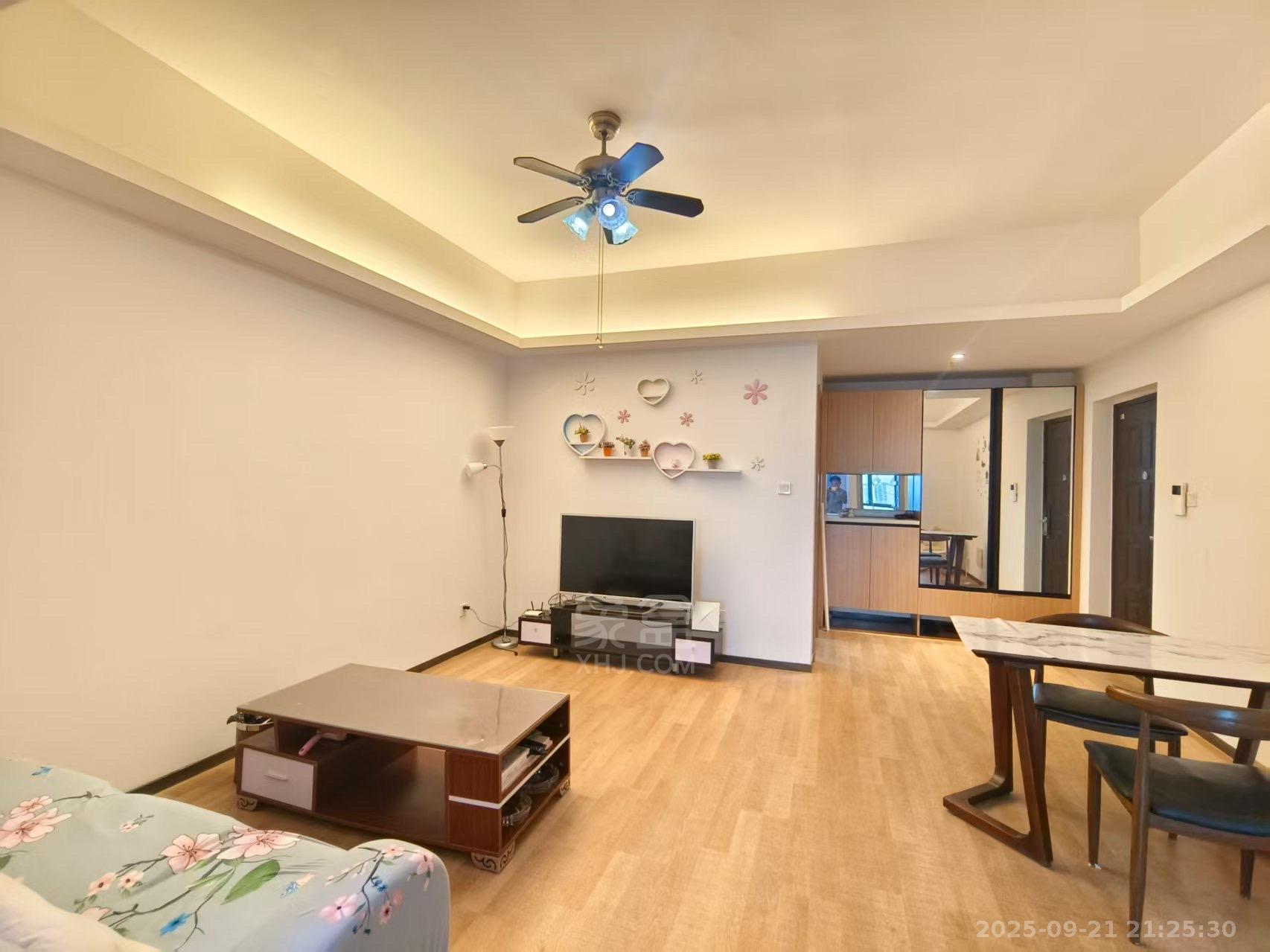 中泰财富湘江 1室1厅1卫 1800.0元/月 中泰财富湘江 1室1厅1卫 1800.0元/月室内图