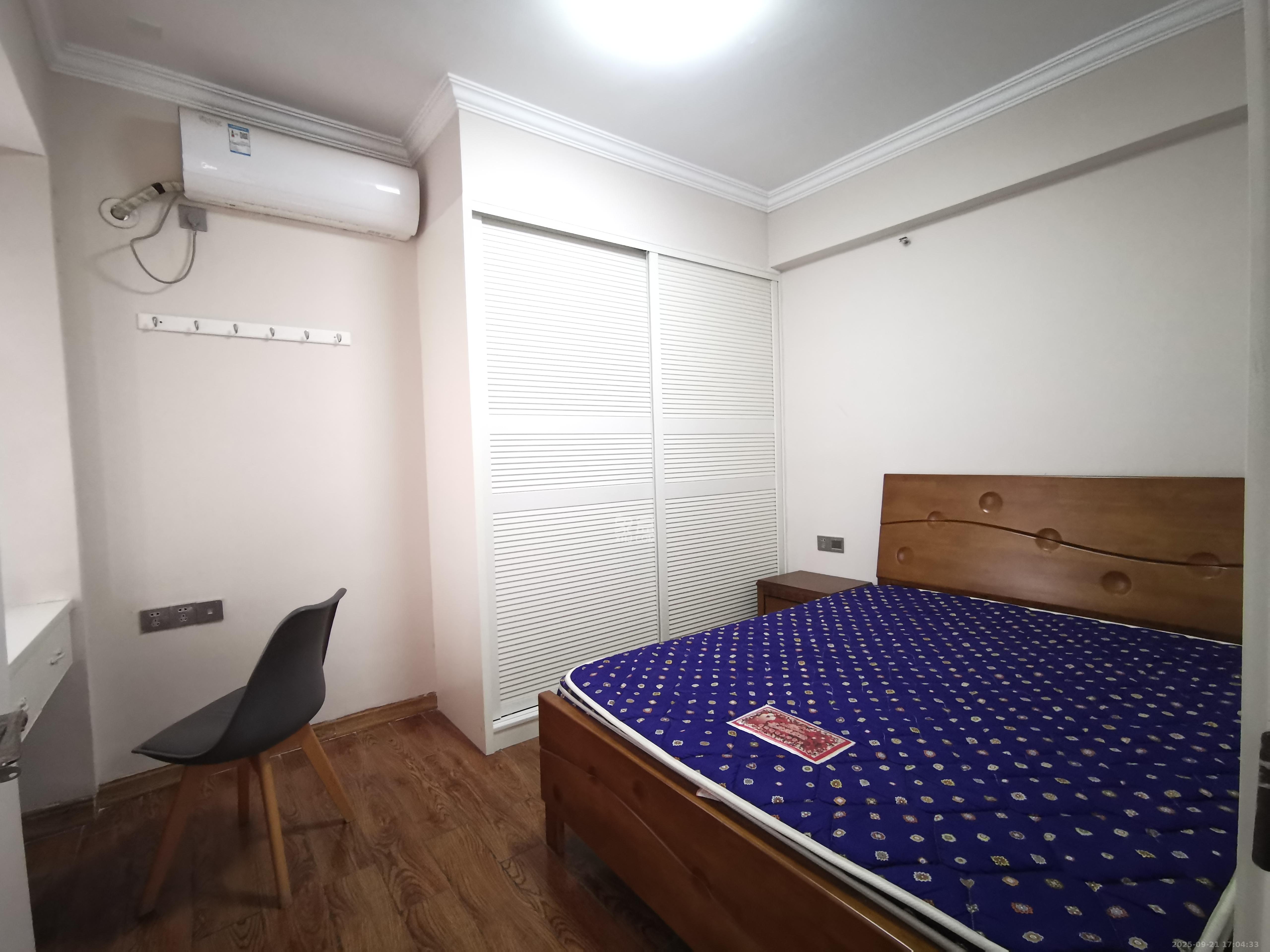 合能洋湖公馆 2室2厅1卫 2000.0元/月 合能洋湖公馆 2室2厅1卫 2000.0元/月室内图