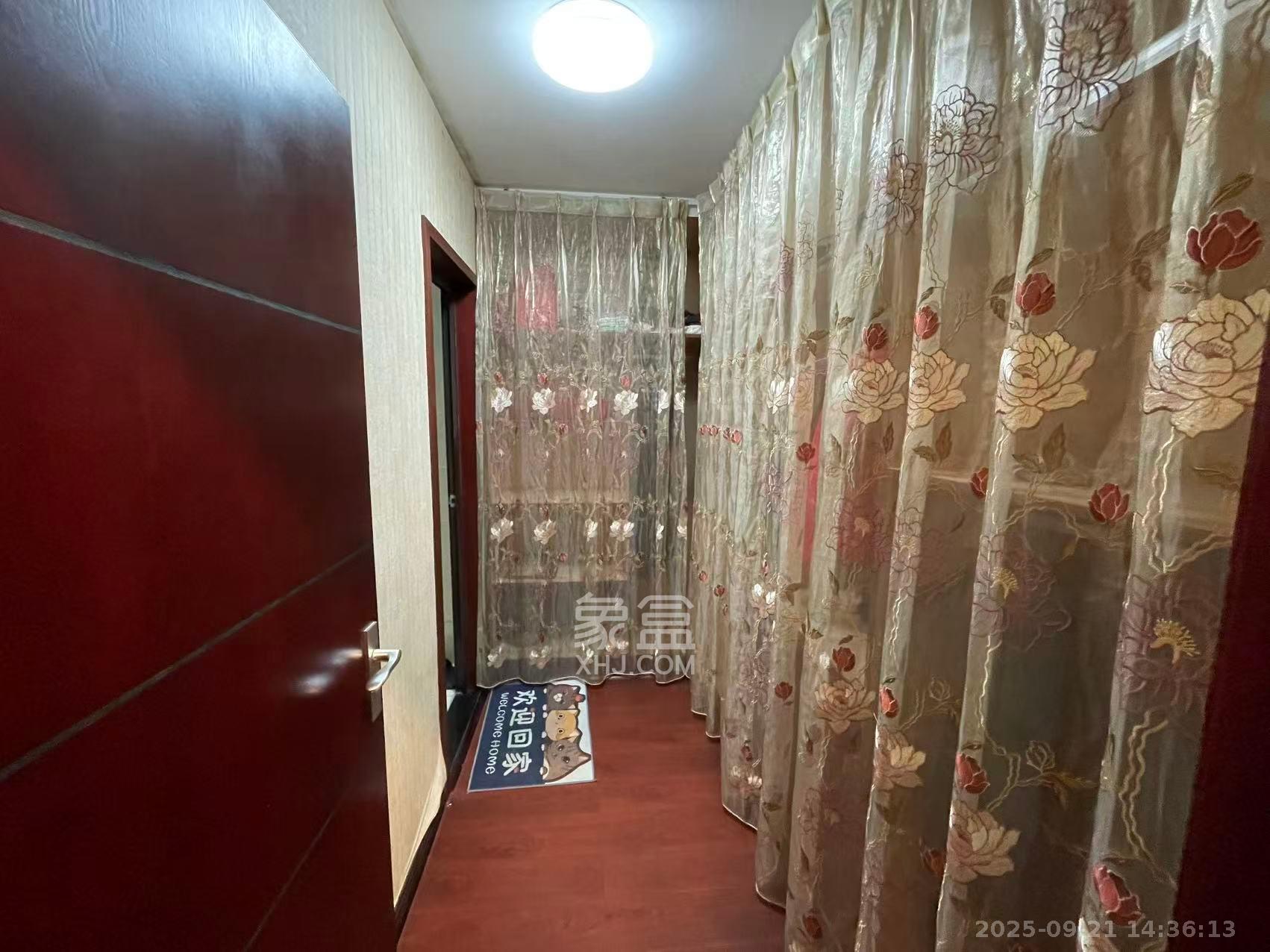 湘江世纪城星江苑 4室2厅2卫 3500.0元/月 湘江世纪城星江苑 4室2厅2卫 3500.0元/月室内图