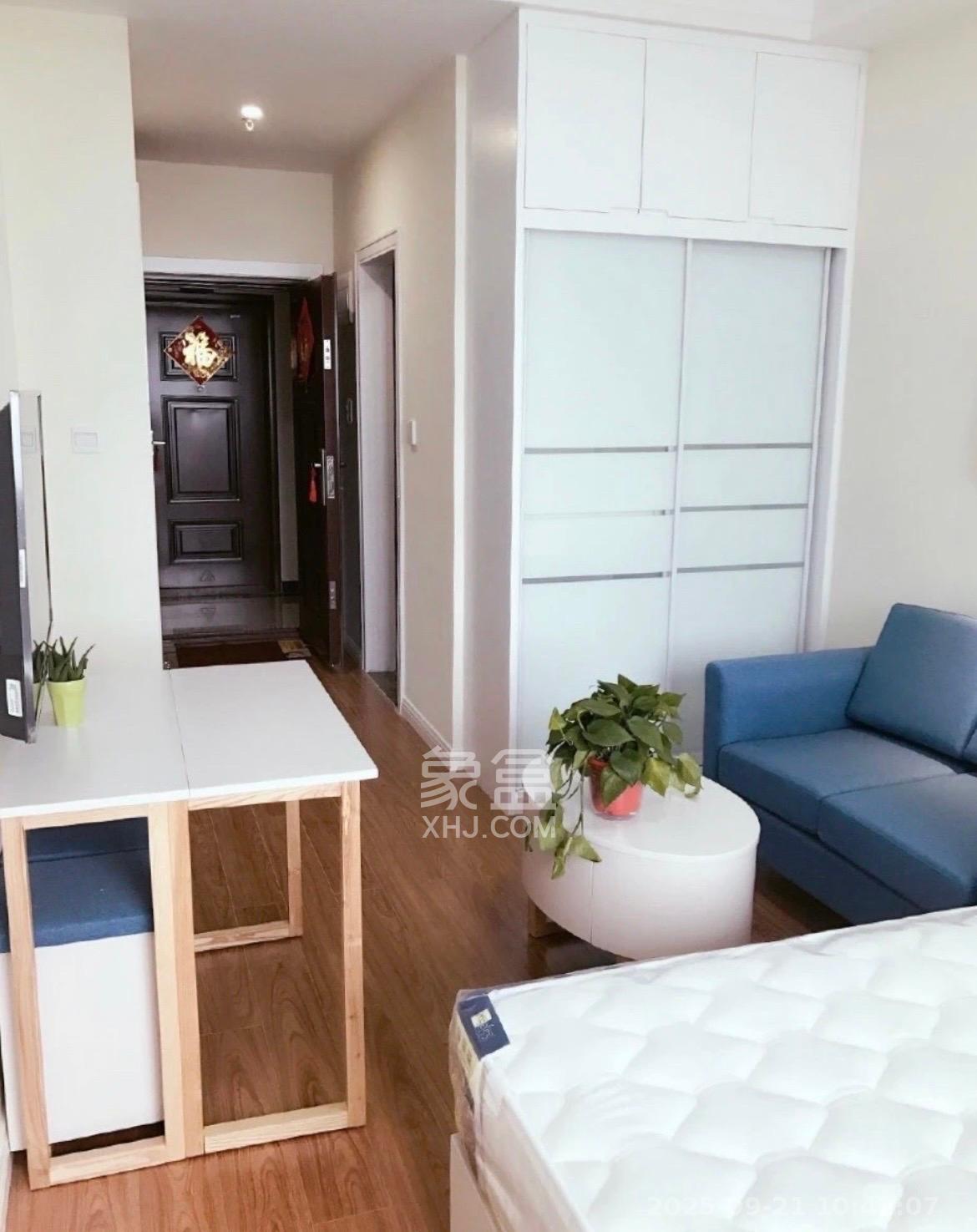 中建信和城  1室1厅1卫    1500.0元/月 中建信和城  1室1厅1卫    1500.0元/月