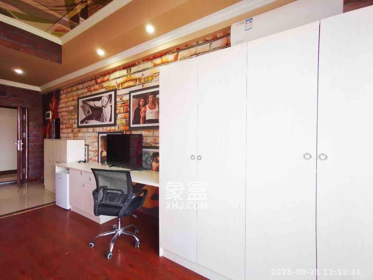 荣盛花语馨苑 1室1厅1卫 1500.0元/月 荣盛花语馨苑 1室1厅1卫 1500.0元/月室内图