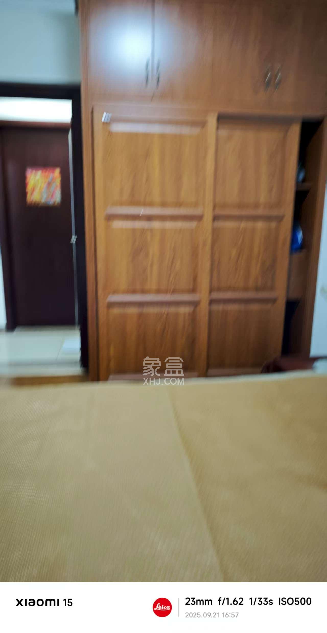 时代倾城一期 2室2厅1卫 2200.0元/月 时代倾城一期 2室2厅1卫 2200.0元/月室内图