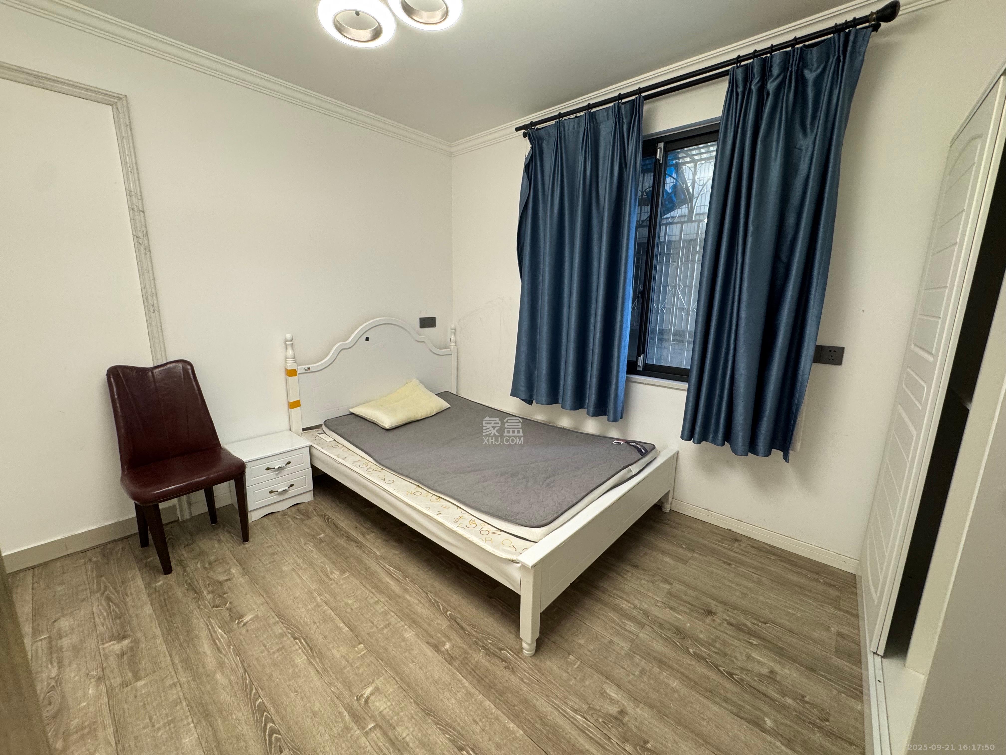 园中园  3室2厅1卫    3000.0元/月室内图