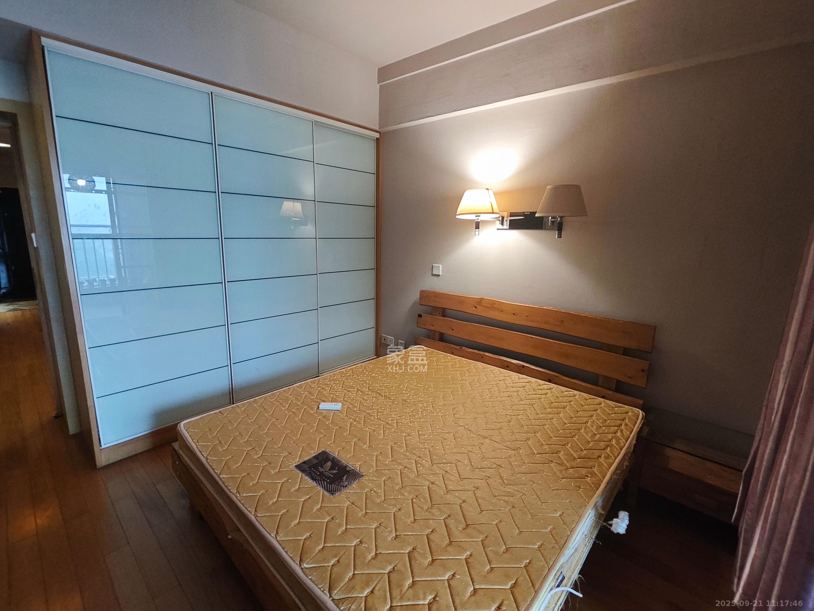 BOBO天下城（CTA财富中心）  1室1厅1卫    1800.0元/月室内图