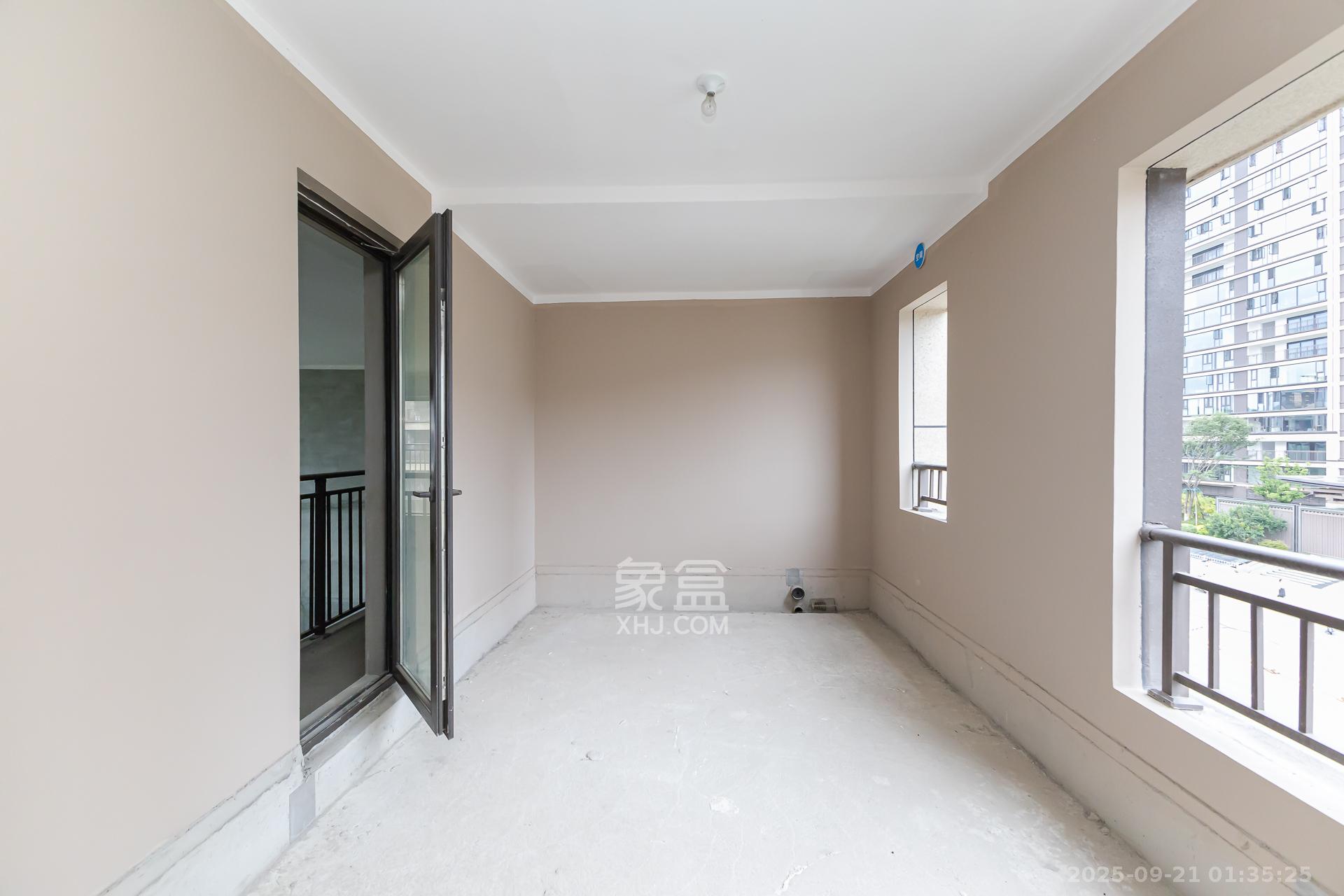 时代建发和著 4室2厅2卫 310.0万 时代建发和著 4室2厅2卫 310.0万卧室