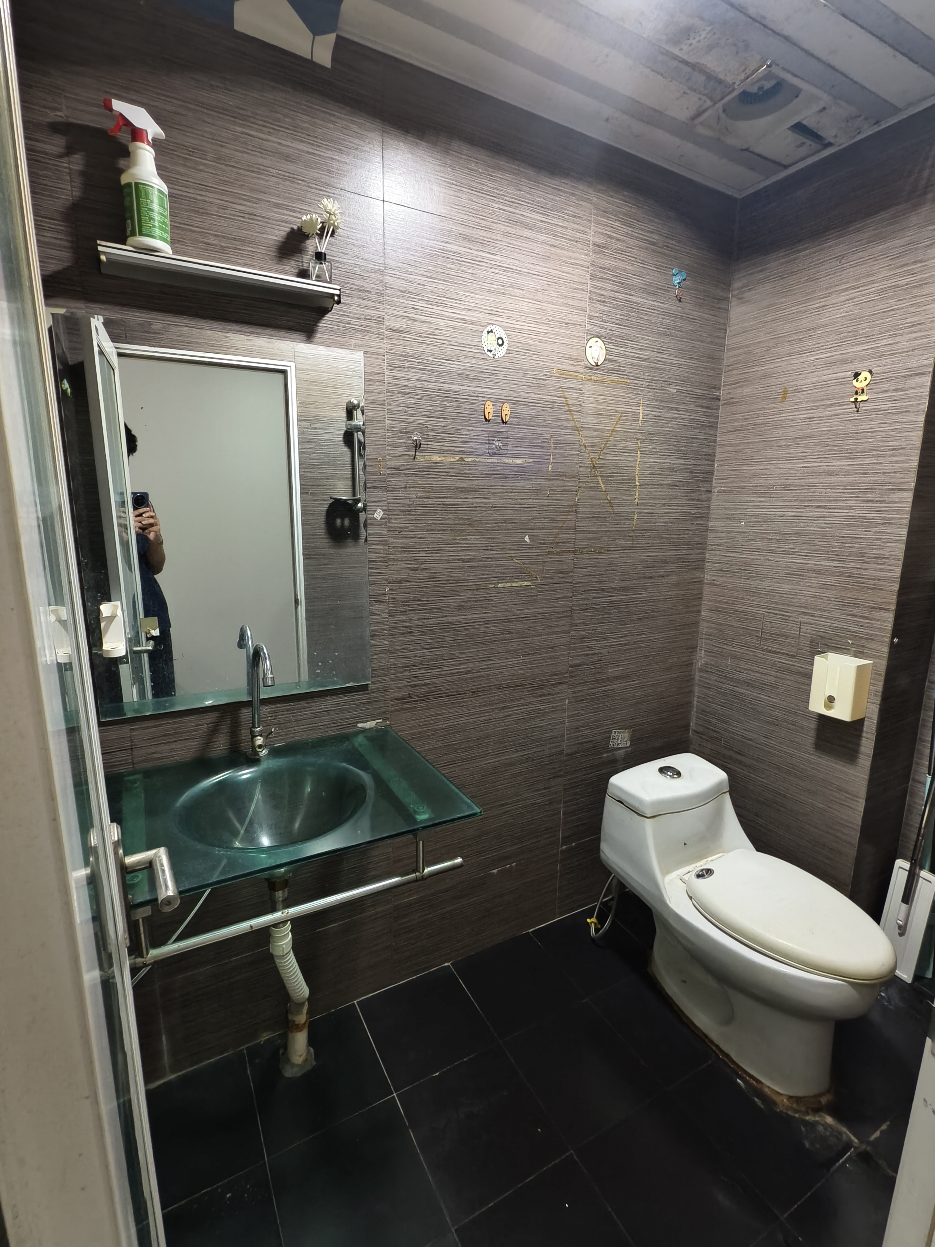 天骋康都  1室1厅1卫    1300.0元/月室内图