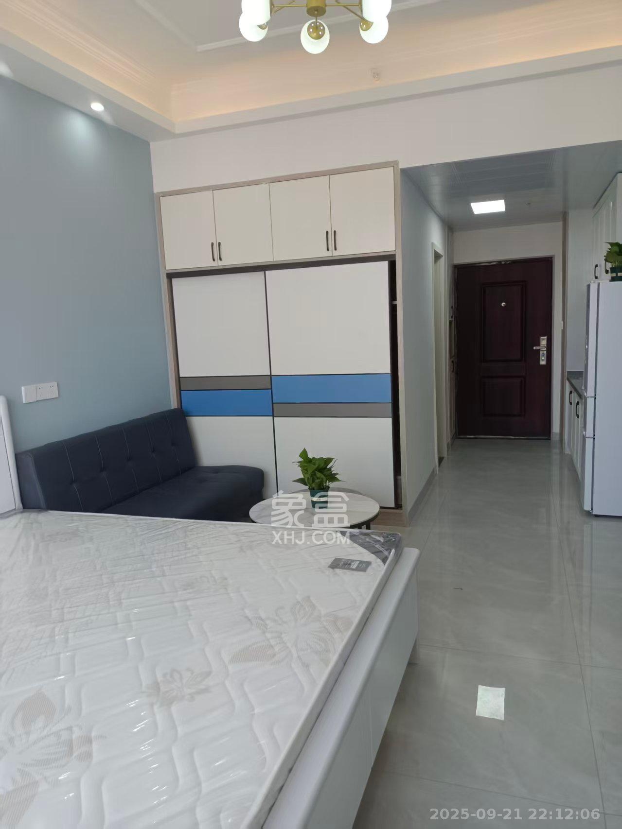 梅溪湖家居建材城  1室1厅1卫    1200.0元/月室内图