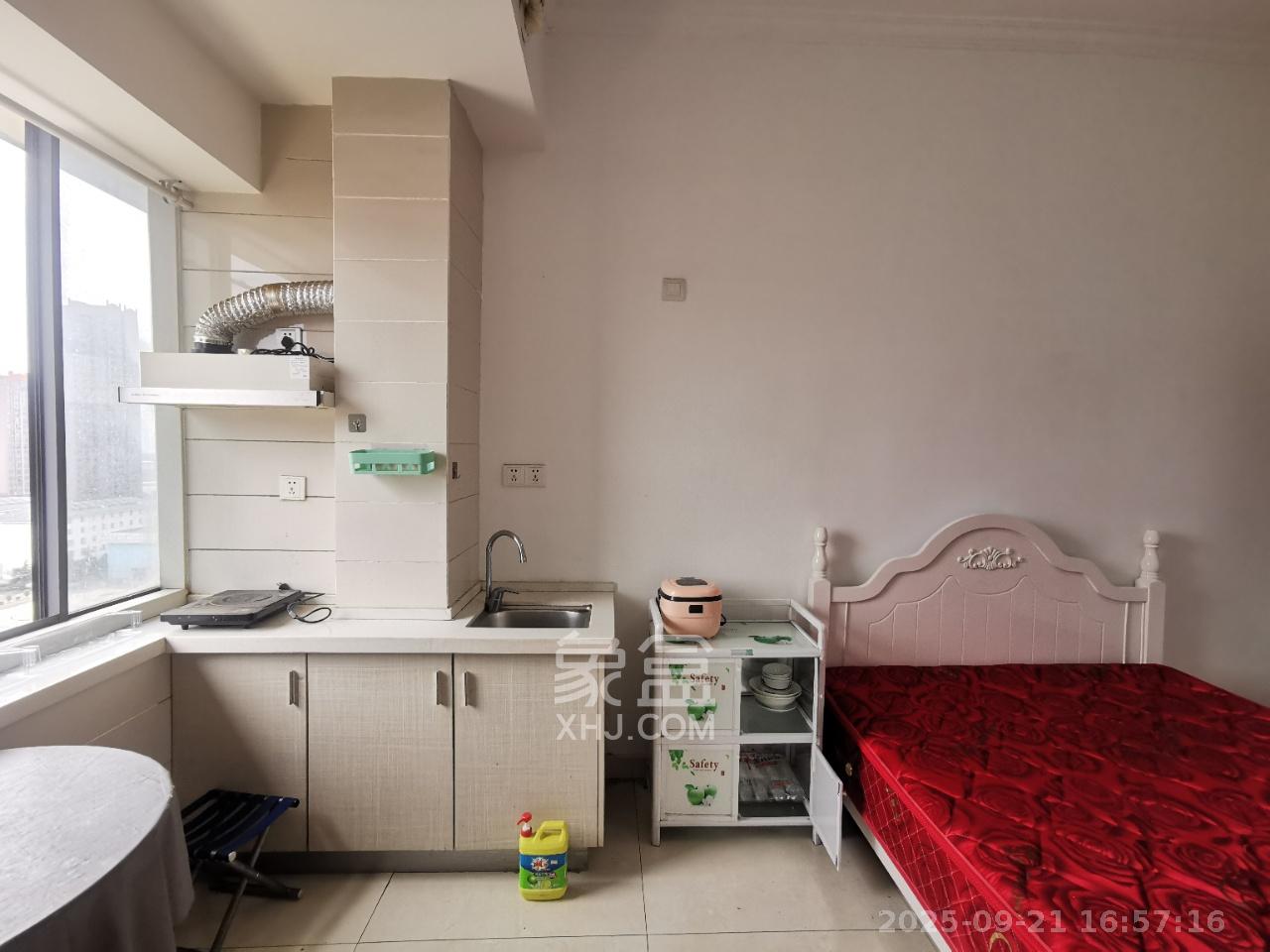 佐佑大厦  1室1厅1卫    900.0元/月室内图