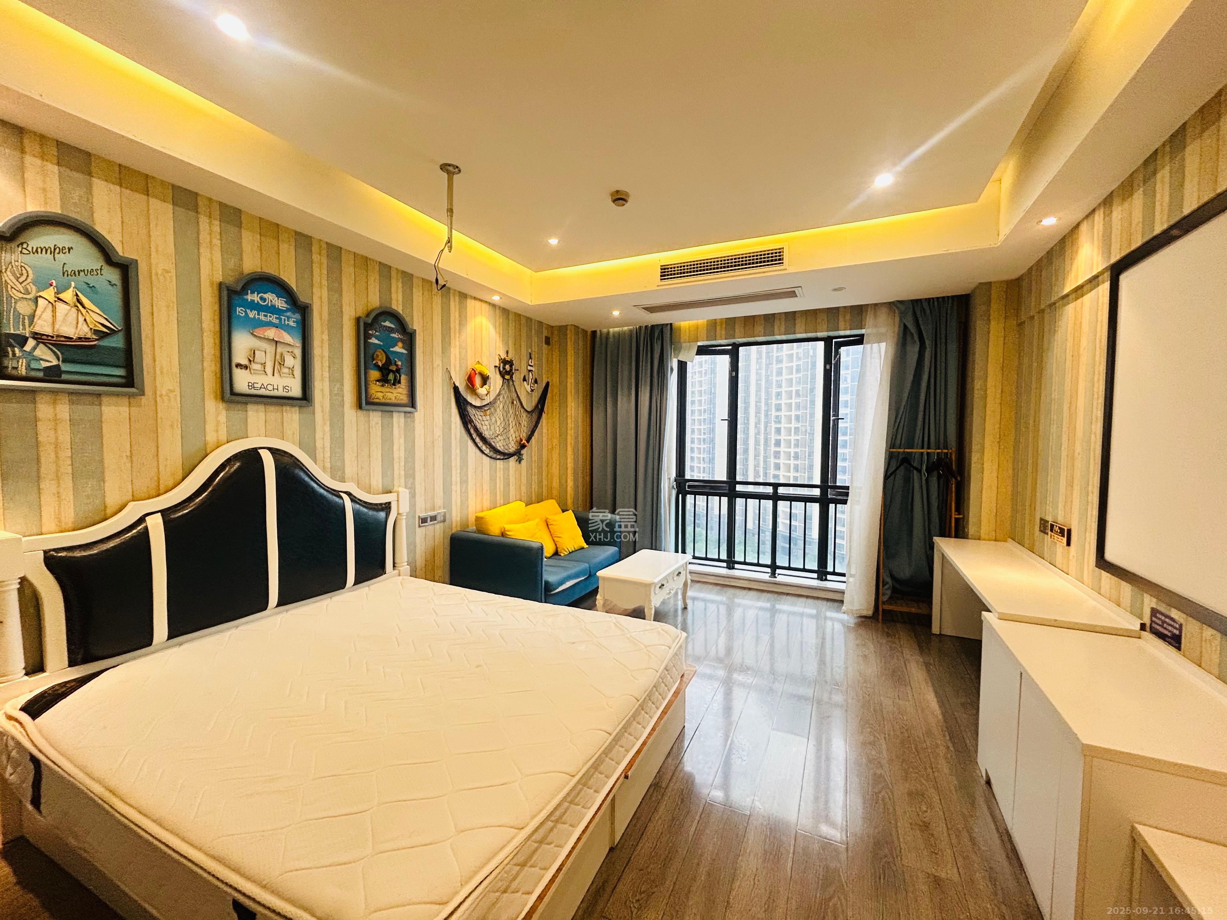 梅溪鑫苑名家  1室1厅1卫    1300.0元/月室内图