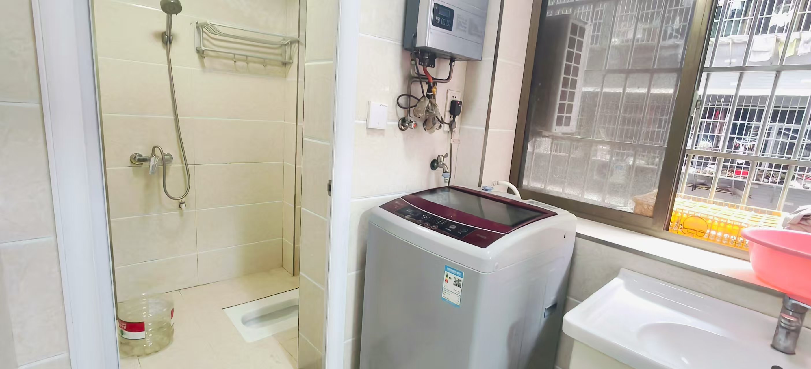 团圆嘉苑(蔡家村安置基地) 3室1厅1卫 1000.0元/月 团圆嘉苑(蔡家村安置基地) 3室1厅1卫 1000.0元/月室内图