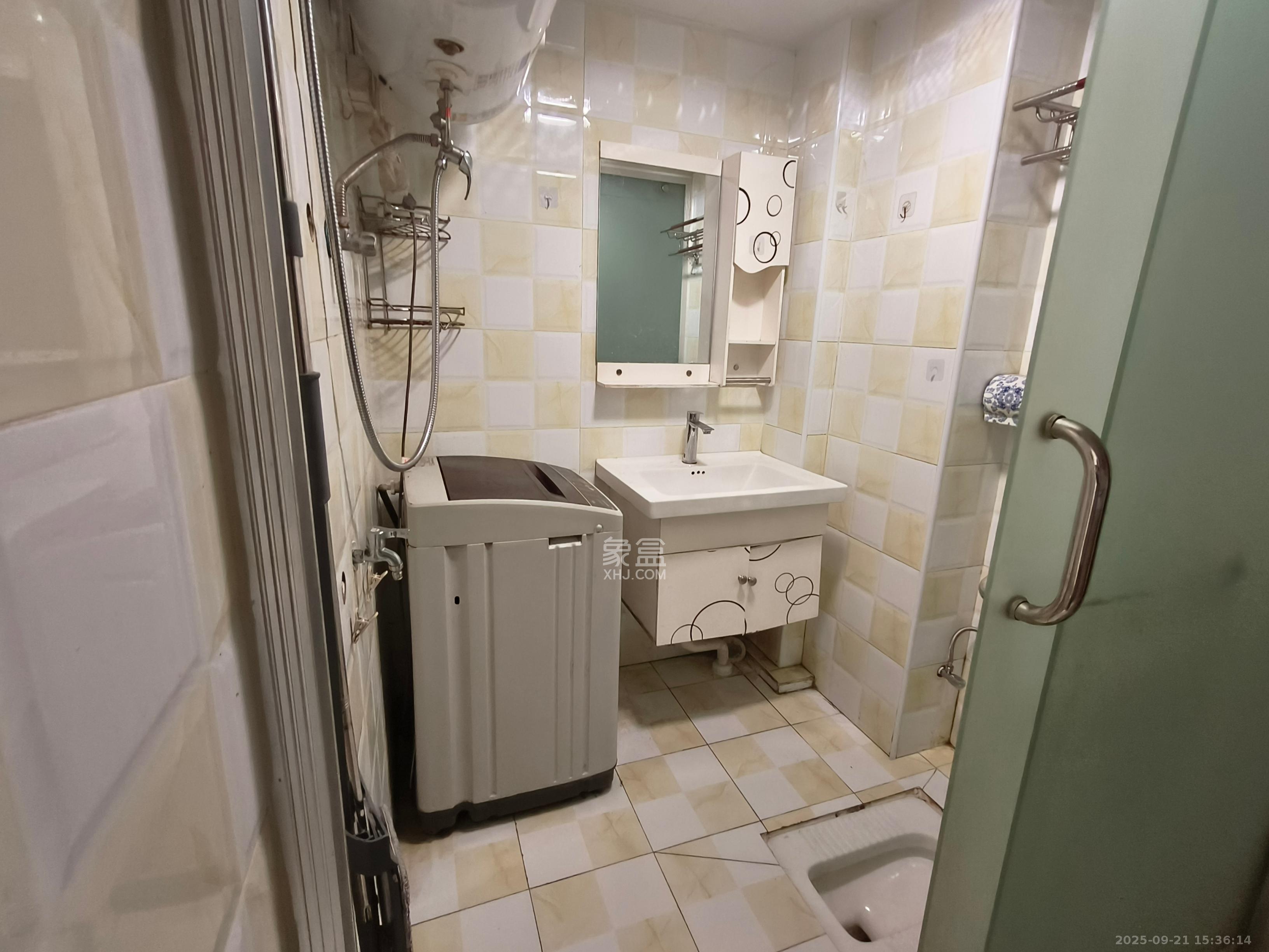 中欣楚天雅郡 1室1厅1卫 1000.0元/月 中欣楚天雅郡 1室1厅1卫 1000.0元/月室内图