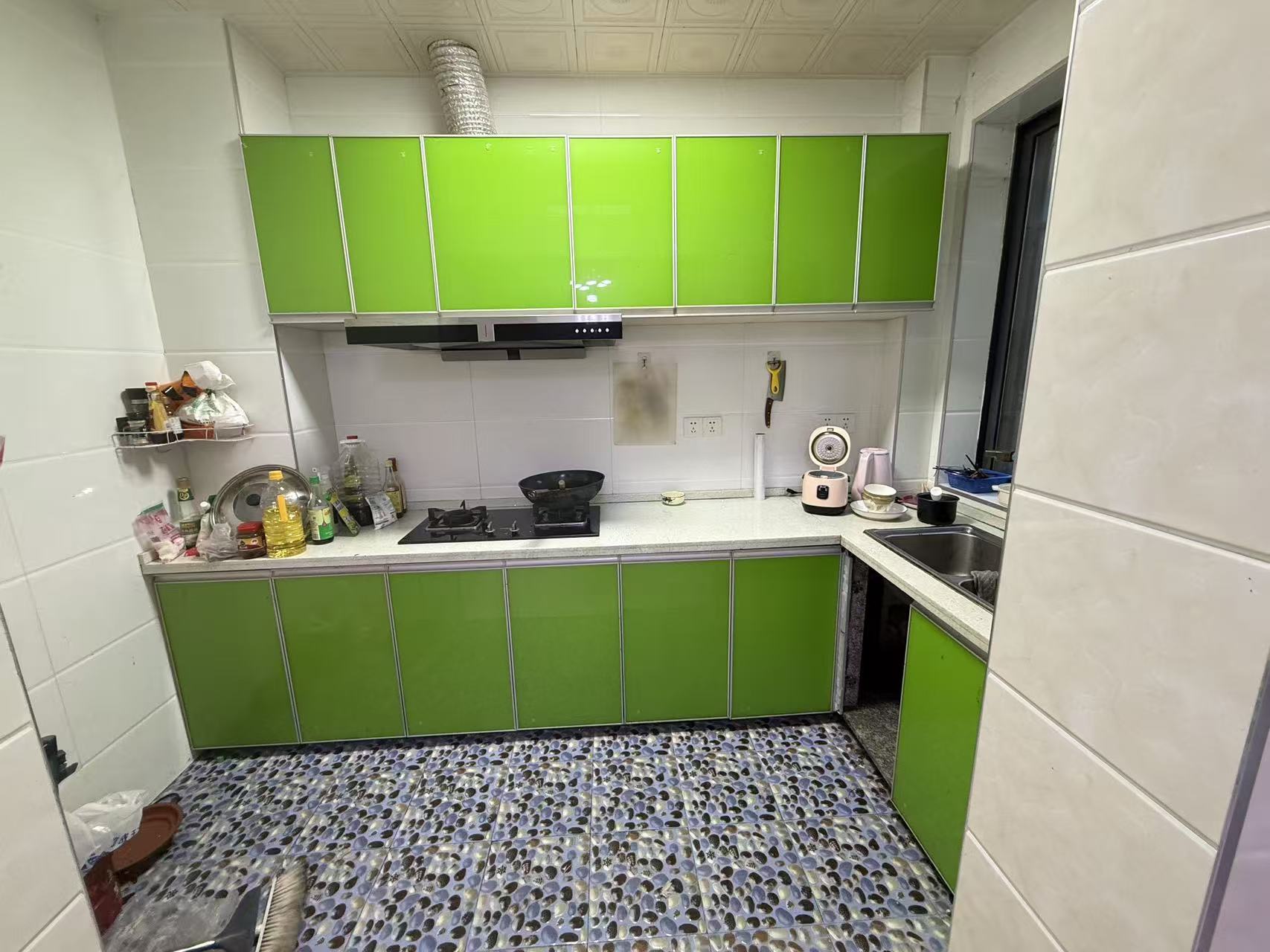 欣天蓝郡 3室2厅2卫 1500.0元/月 欣天蓝郡 3室2厅2卫 1500.0元/月室内图