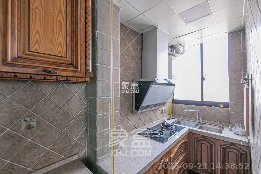 幸福里润城(幸福里二期)  3室2厅2卫    2300.0元/月 幸福里润城(幸福里二期)  3室2厅2卫    2300.0元/月