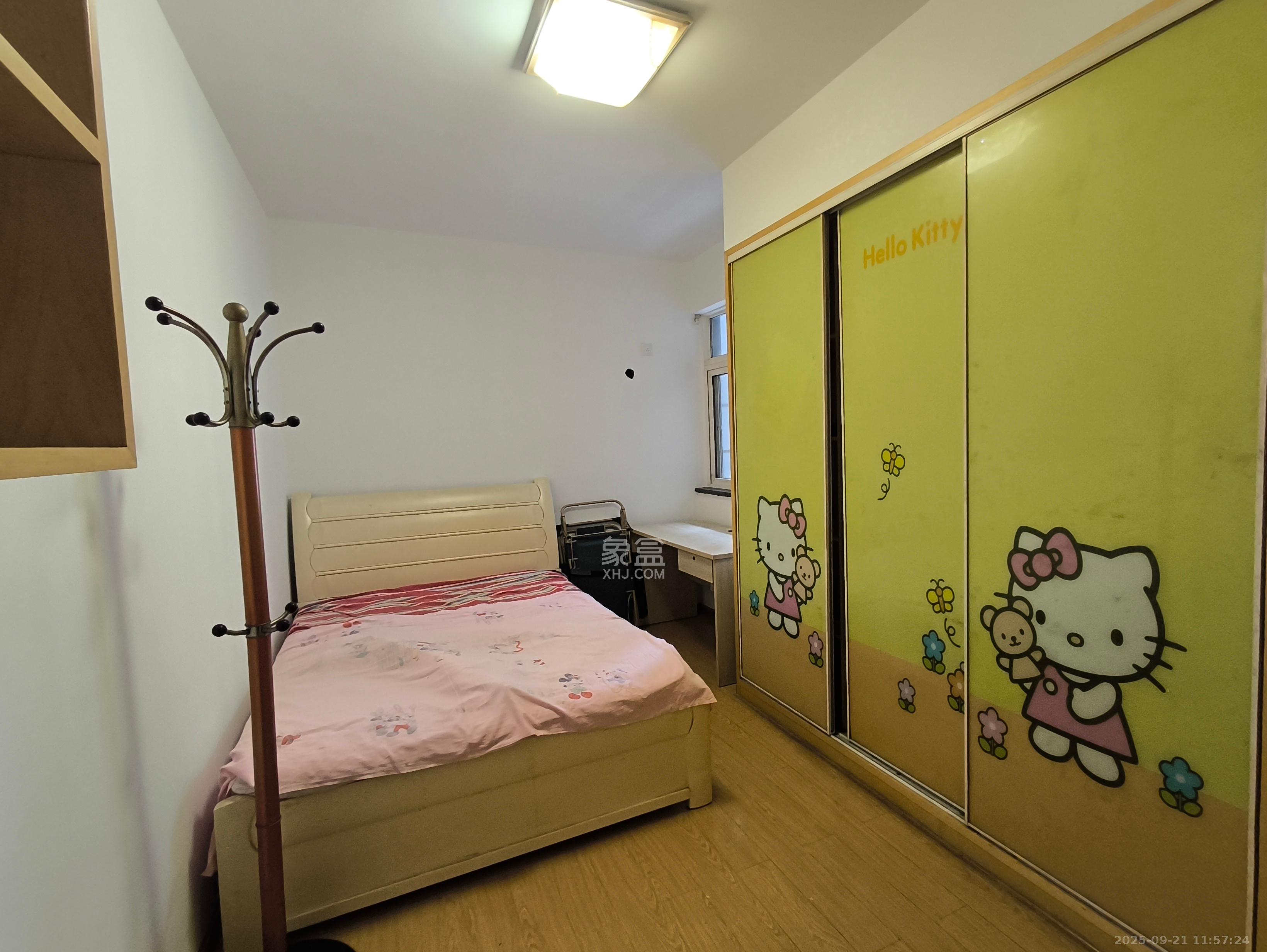 伍家岭生活广场 1室0厅0卫 2300.0元/月 伍家岭生活广场 1室0厅0卫 2300.0元/月室内图