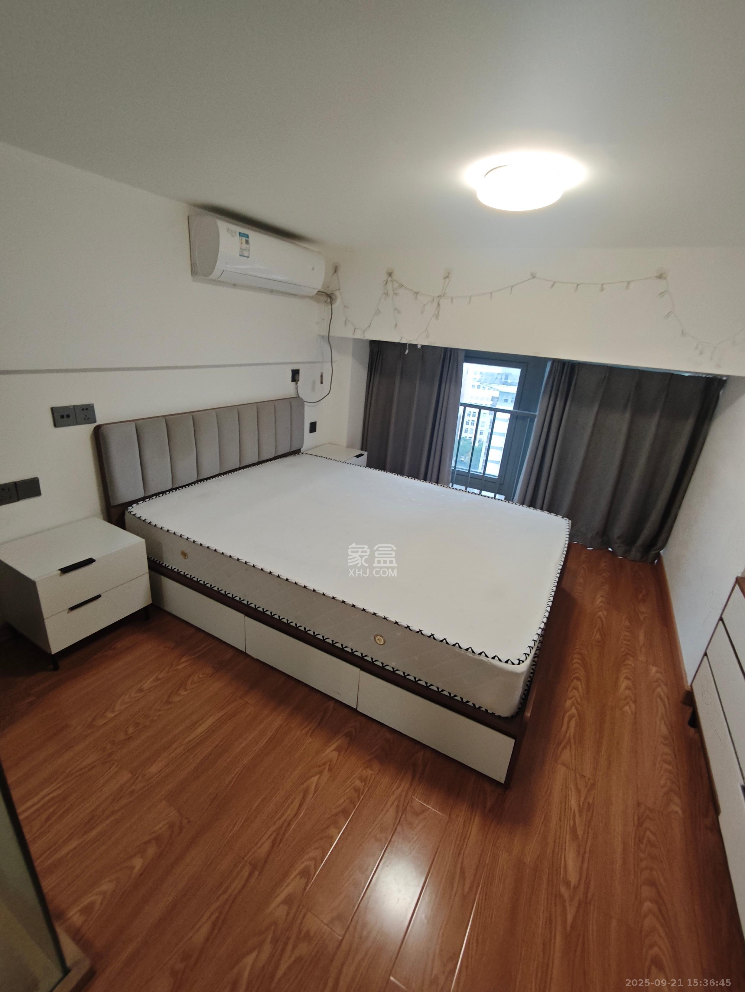 阳光城檀悦  1室1厅1卫    2800.0元/月室内图