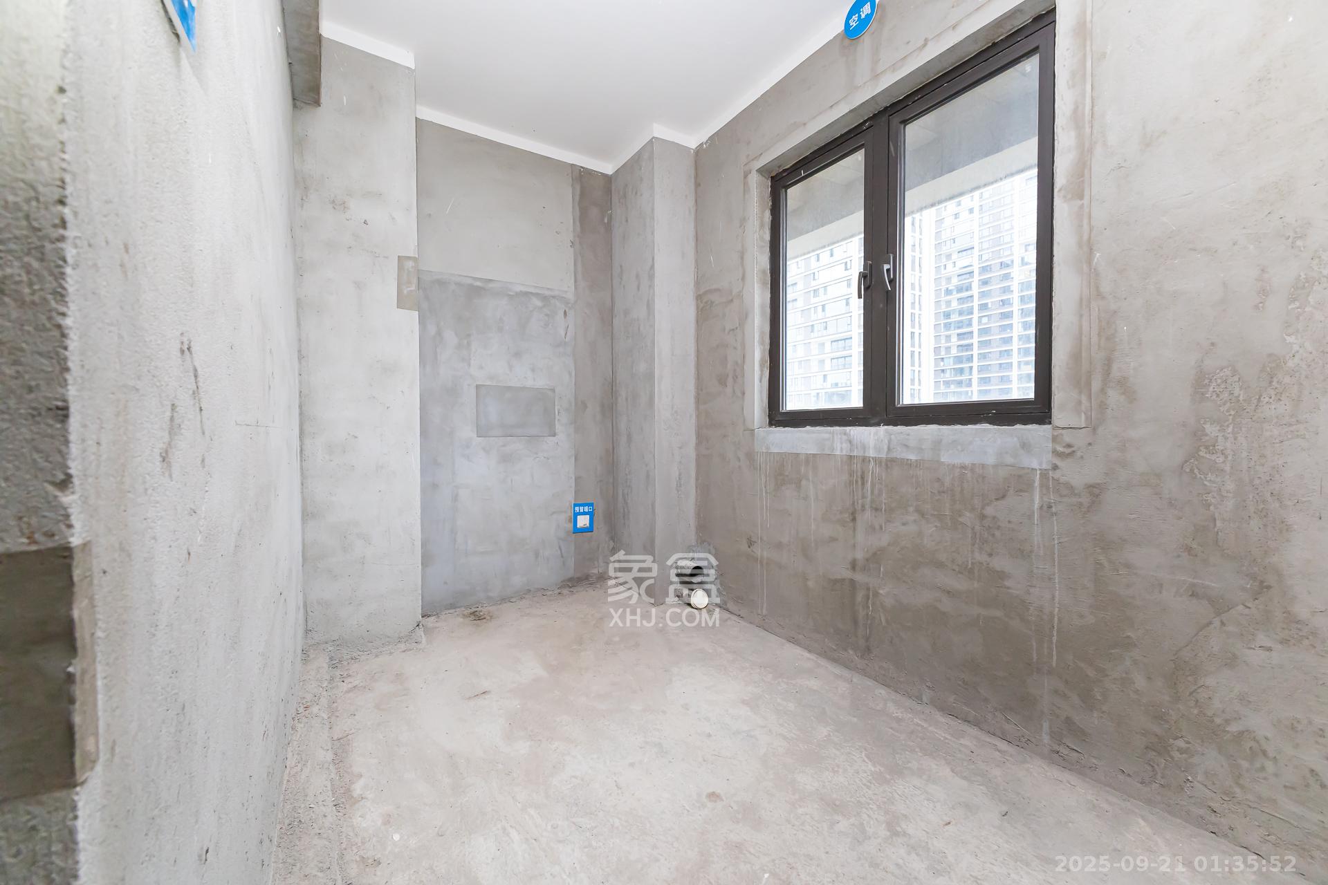 时代建发和著 4室2厅2卫 310.0万 时代建发和著 4室2厅2卫 310.0万卫生间