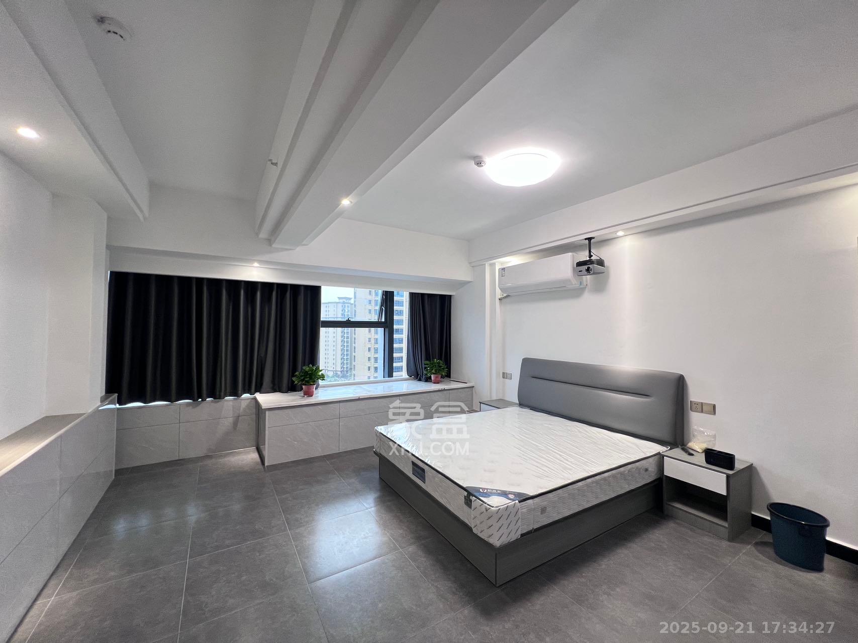 裕天国际商汇中心 1室1厅1卫 1400.0元/月 裕天国际商汇中心 1室1厅1卫 1400.0元/月室内图