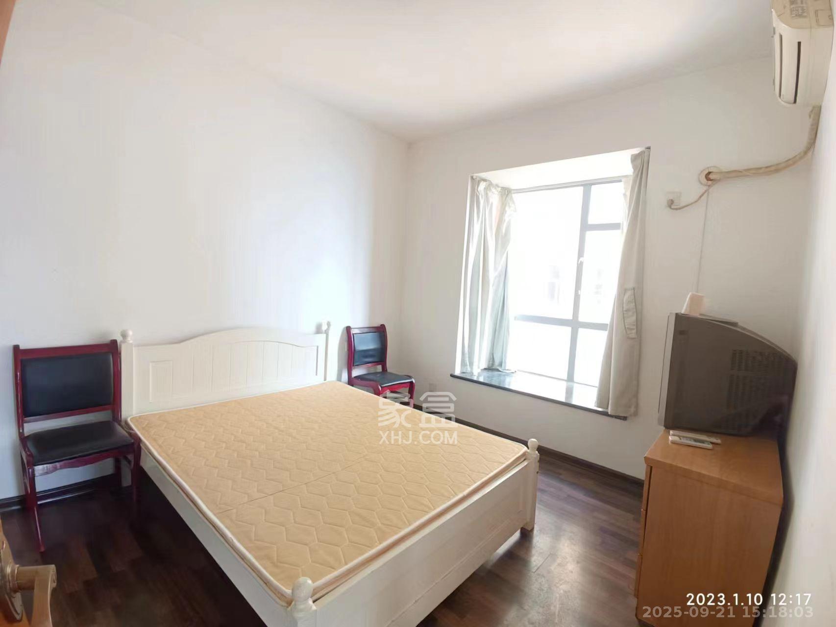 书香名邸  2室2厅1卫    2400.0元/月室内图