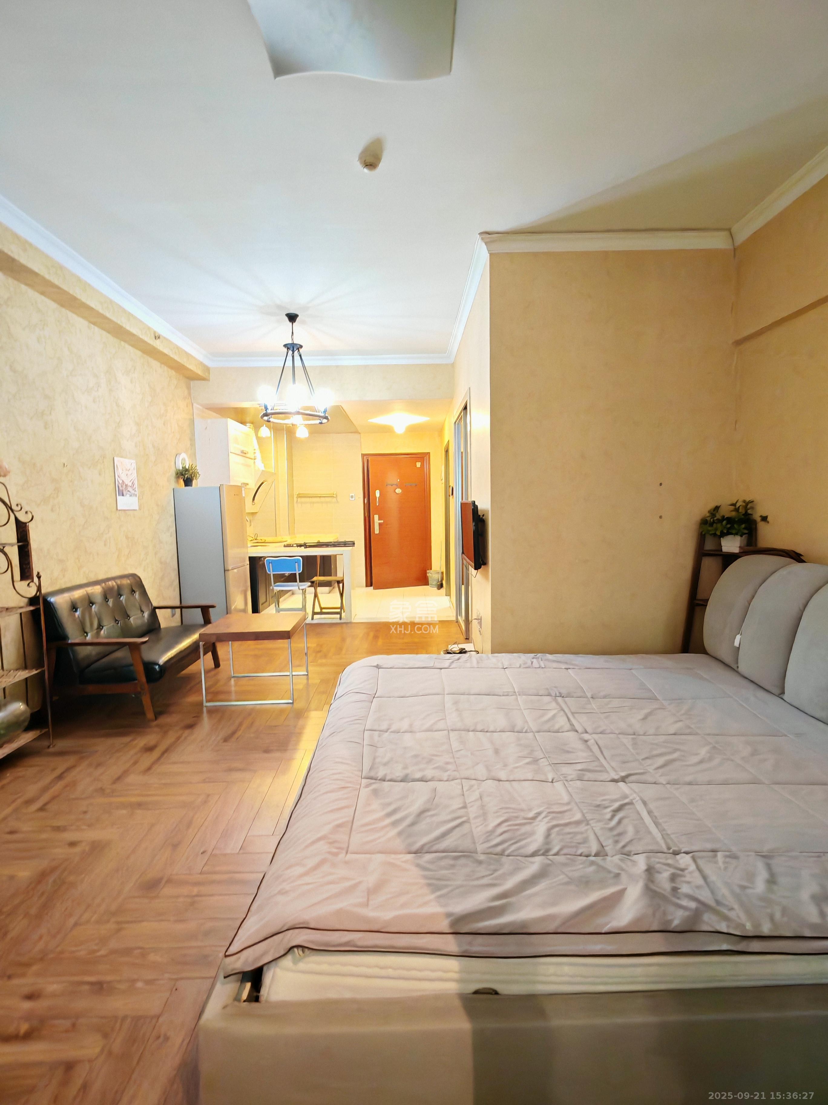 万博汇  1室1厅1卫    1700.0元/月室内图