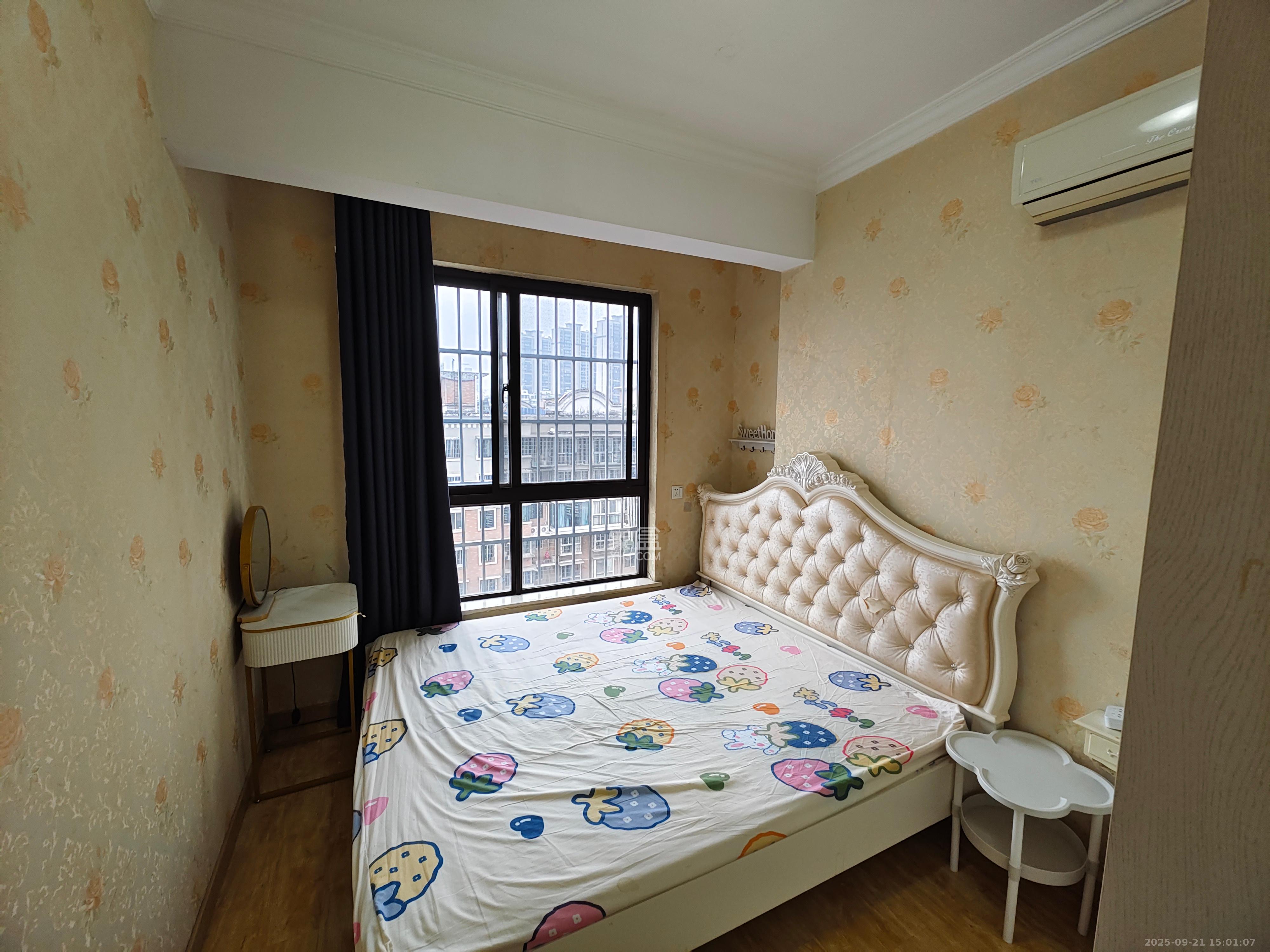 芒果天地(芒果雅苑)  1室1厅1卫    2000.0元/月室内图