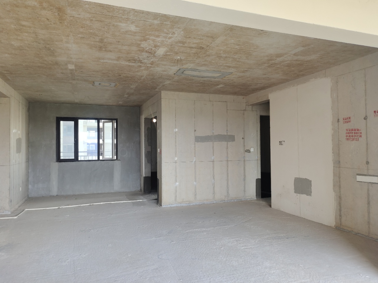 碧桂园正央时代 3室2厅2卫 65.8万 碧桂园正央时代 3室2厅2卫 65.8万客厅