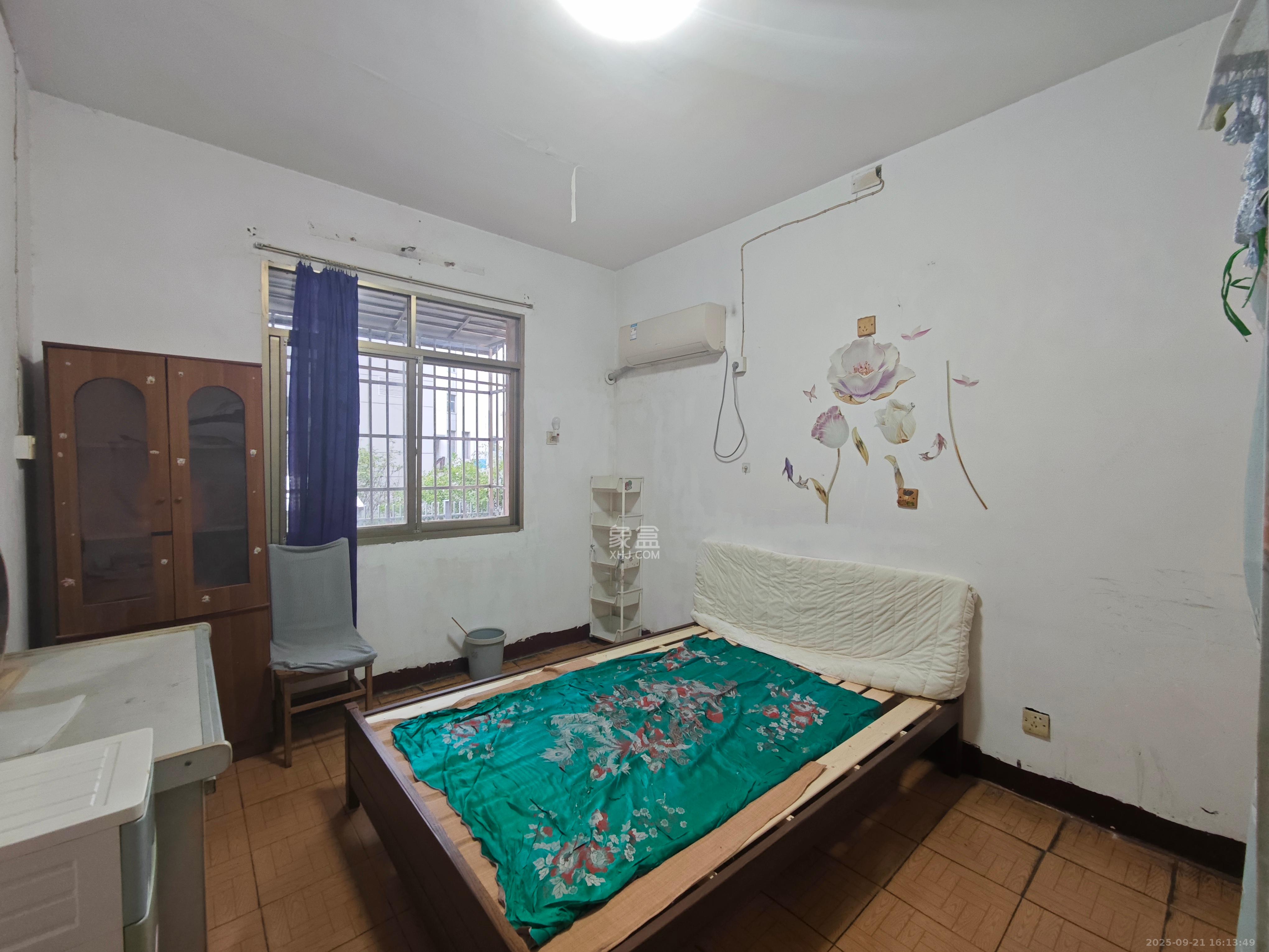 通程物流宿舍  2室1厅1卫    1500.0元/月室内图