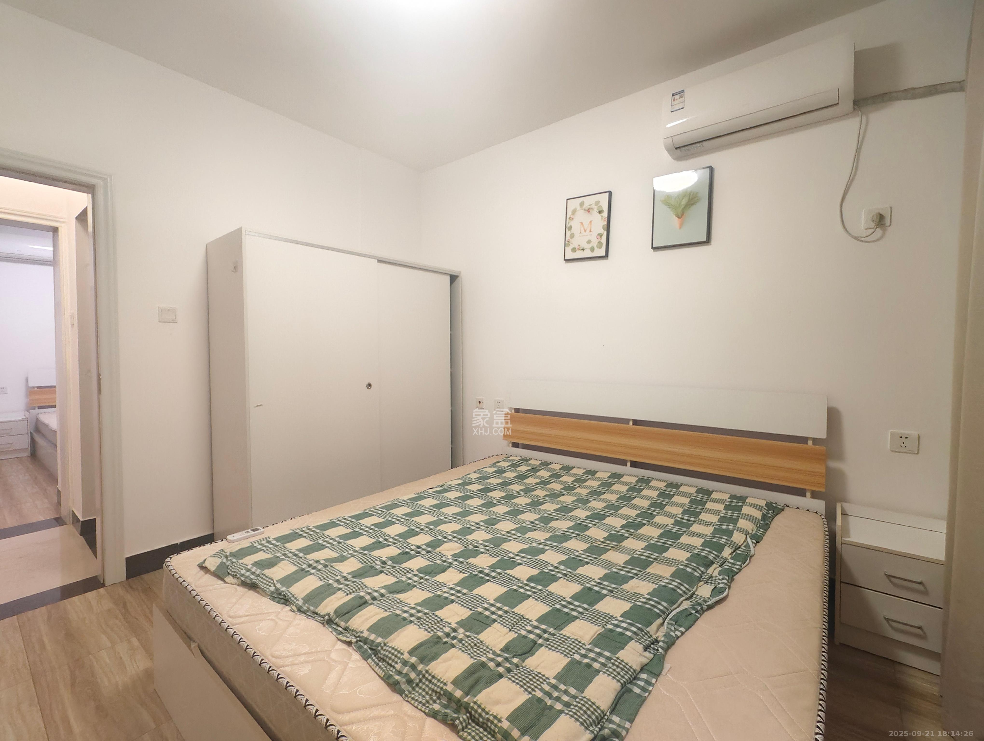 和悦城(蟠龙景苑) 3室2厅1卫 1700.0元/月 和悦城(蟠龙景苑) 3室2厅1卫 1700.0元/月室内图