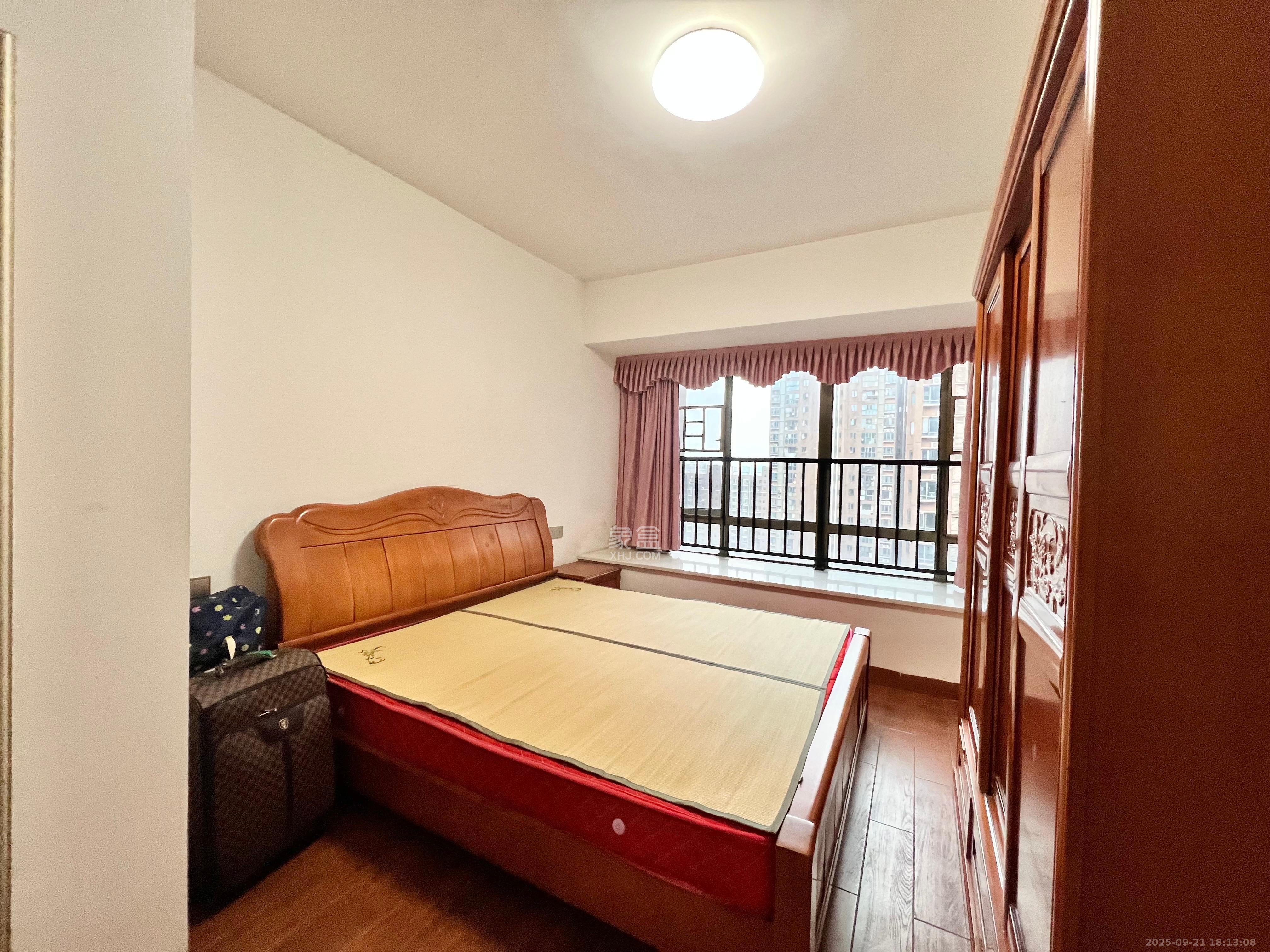 富兴嘉城（富兴汇中央）  3室2厅2卫    2500.0元/月室内图