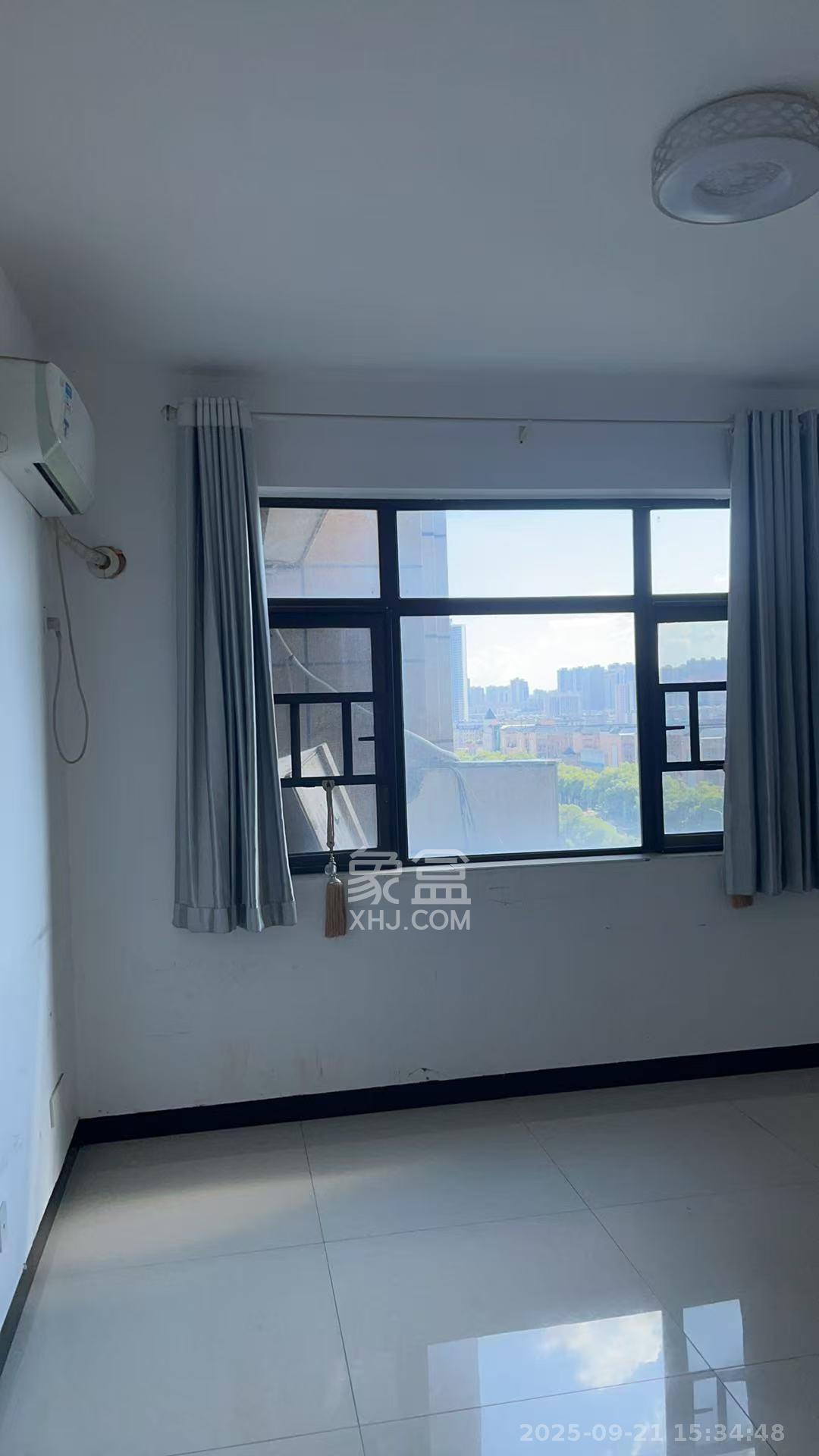 天下一家 3室0厅0卫 2400.0元/月 天下一家 3室0厅0卫 2400.0元/月室内图