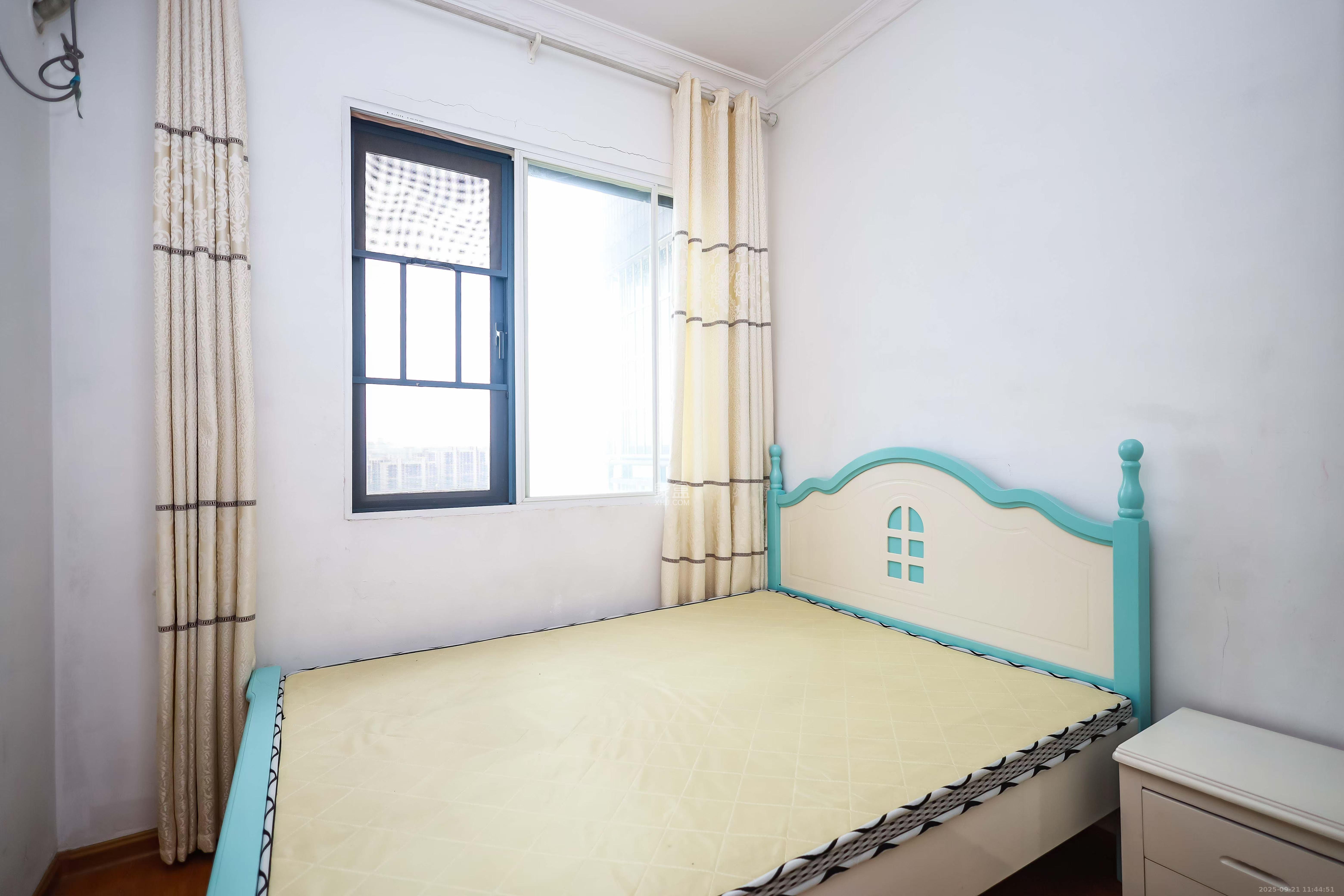 莱茵城 3室2厅1卫 2200.0元/月 莱茵城 3室2厅1卫 2200.0元/月室内图