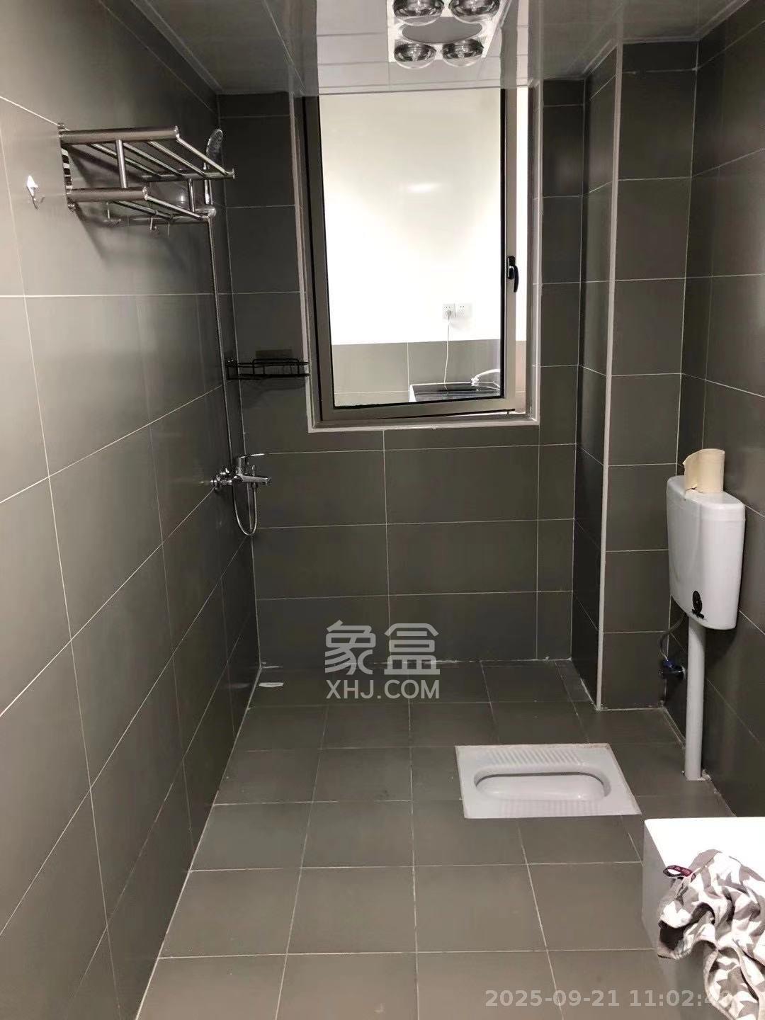 万象府台 4室2厅1卫 4000.0元/月 万象府台 4室2厅1卫 4000.0元/月室内图