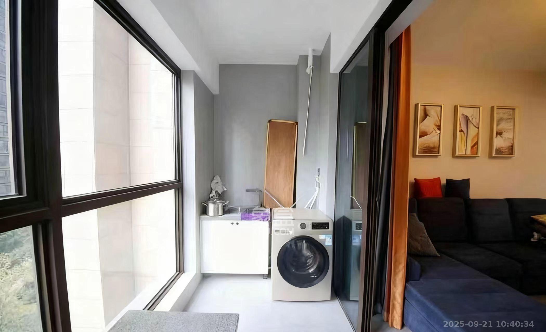 明昇壹城(明昇时代广场)二期 4室2厅2卫 3500.0元/月 明昇壹城(明昇时代广场)二期 4室2厅2卫 3500.0元/月室内图