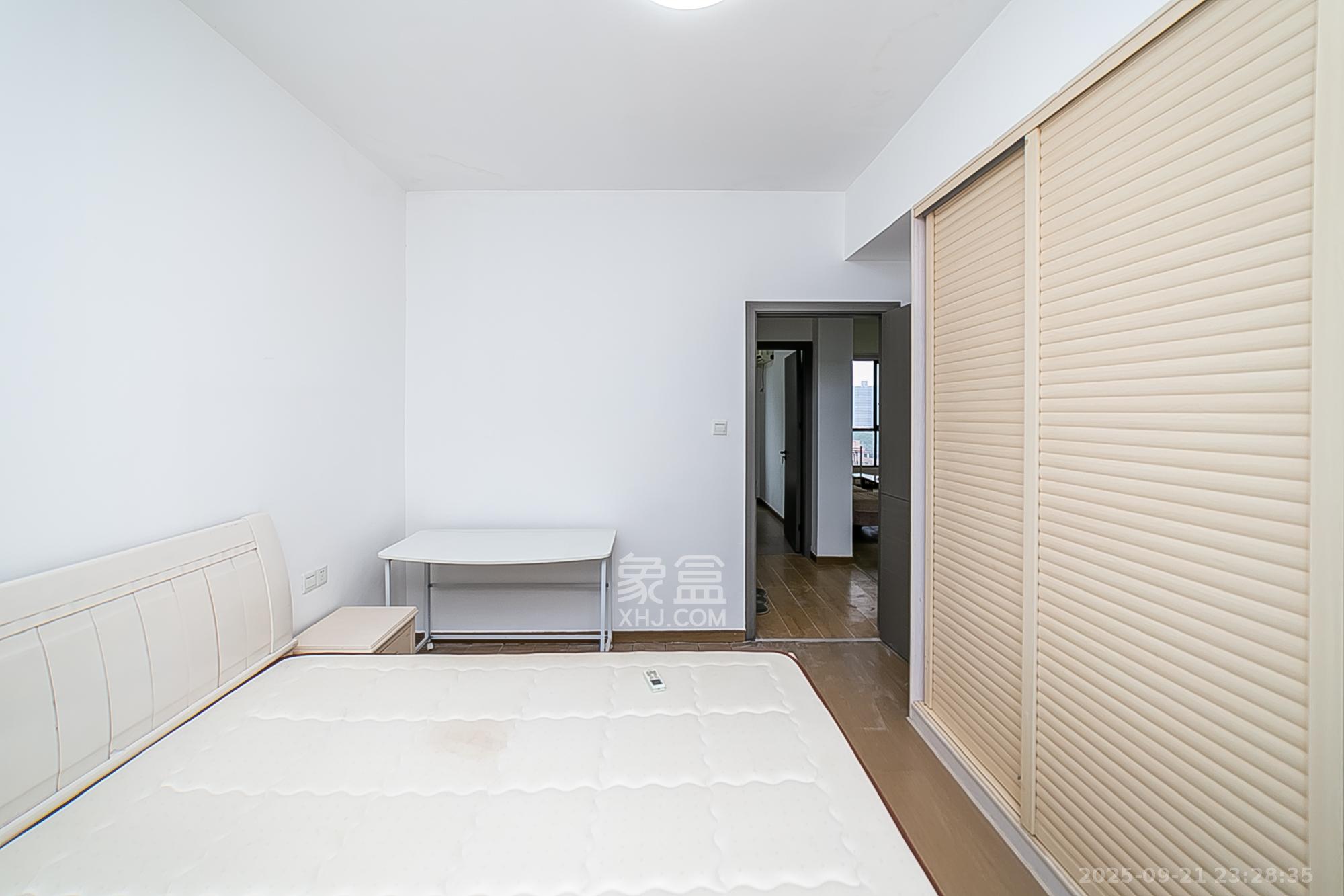 建发汇金国际 2室1厅1卫 110.0万 建发汇金国际 2室1厅1卫 110.0万卧室