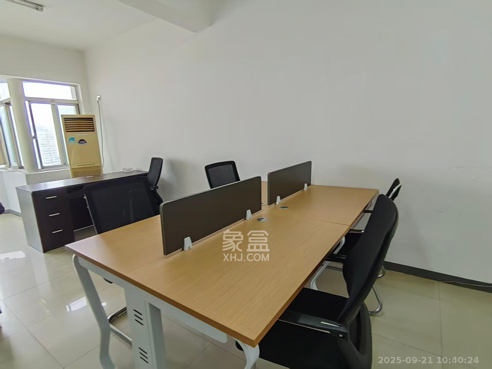 都市阳光大厦  1室1厅1卫   1450.00元/月室内图