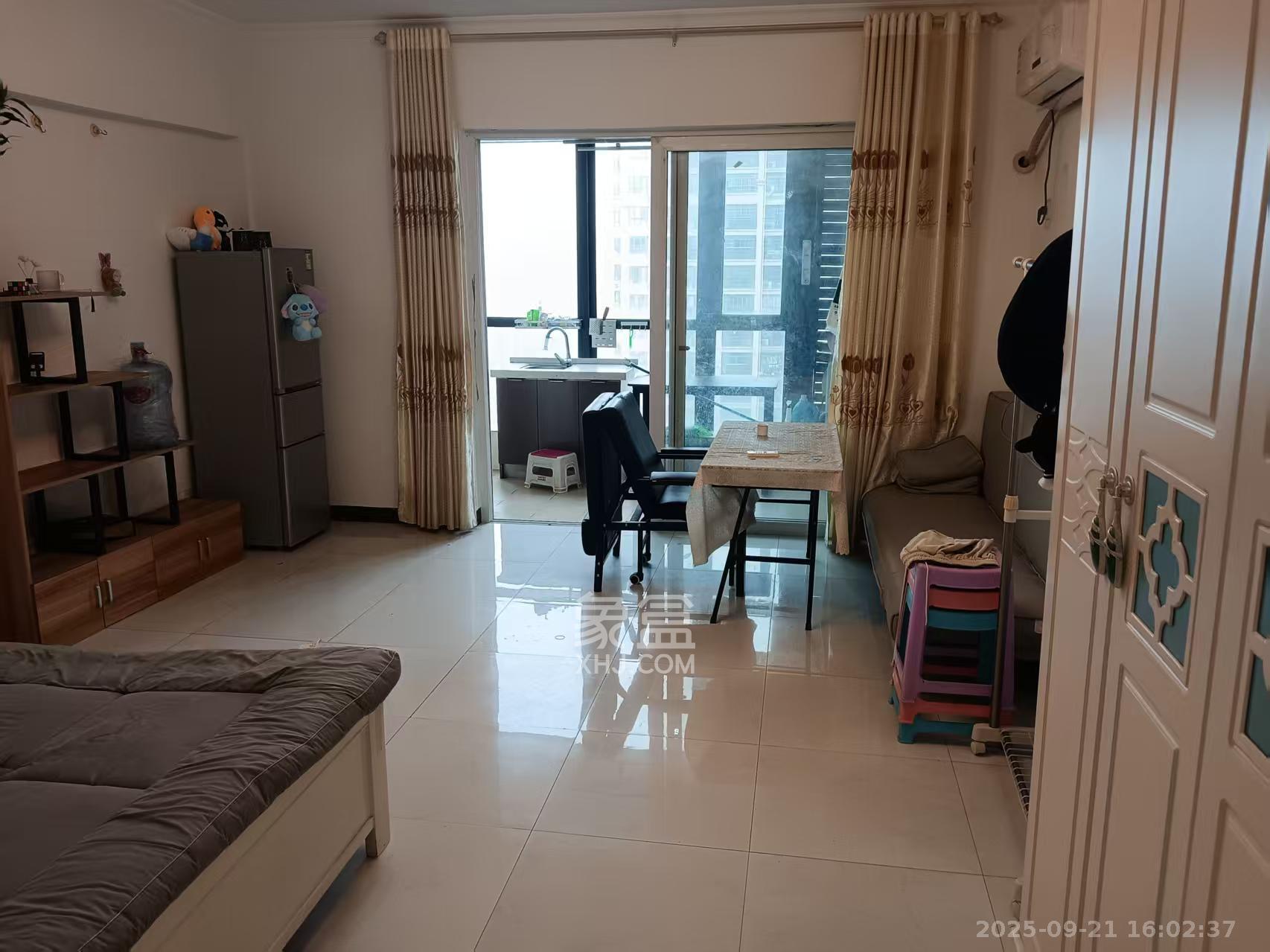 丰园城(鄱阳小区二期) 1室1厅1卫 1300.0元/月 丰园城(鄱阳小区二期) 1室1厅1卫 1300.0元/月室内图