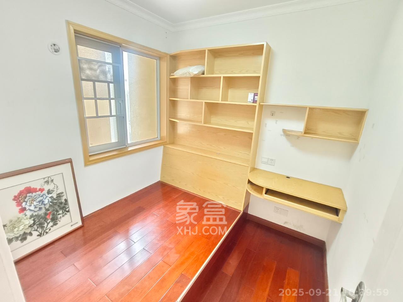 万国城(当代满庭春MOMA)三期 3室2厅1卫 2000.0元/月 万国城(当代满庭春MOMA)三期 3室2厅1卫 2000.0元/月室内图