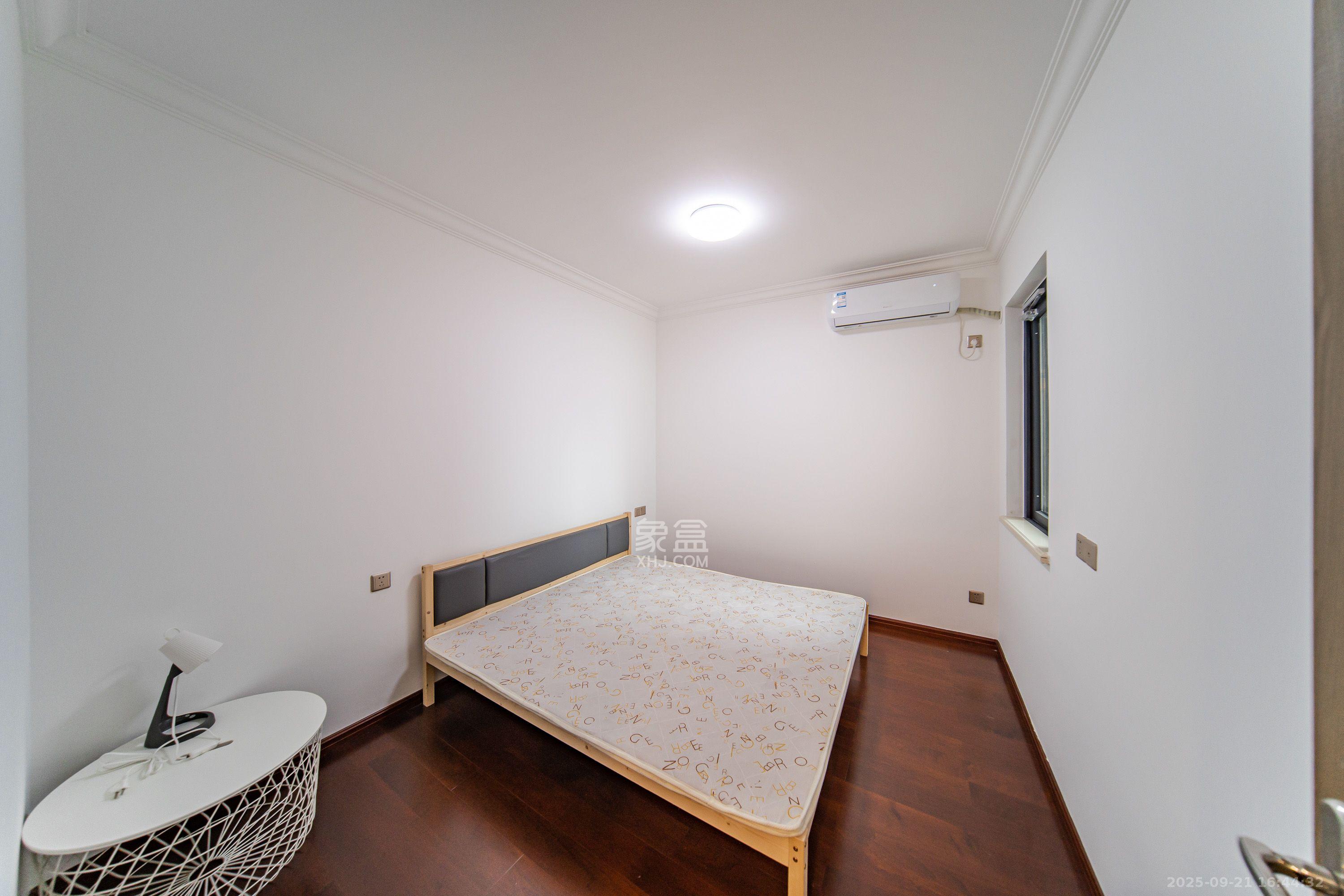 中海阅江府  3室2厅2卫    4300.0元/月室内图