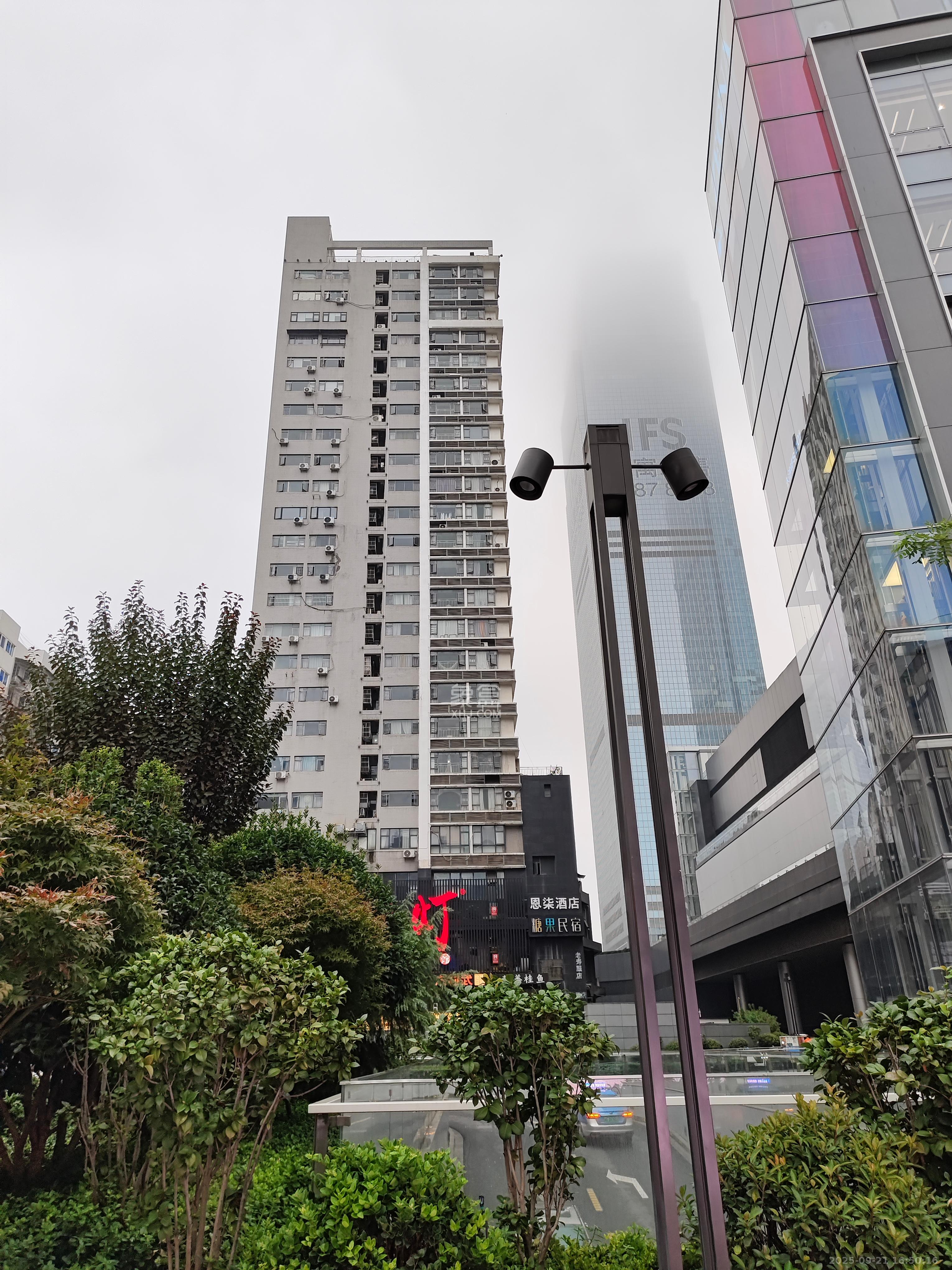 蚂蚁工房 3室1厅1卫 2500.0元/月 蚂蚁工房 3室1厅1卫 2500.0元/月小区图