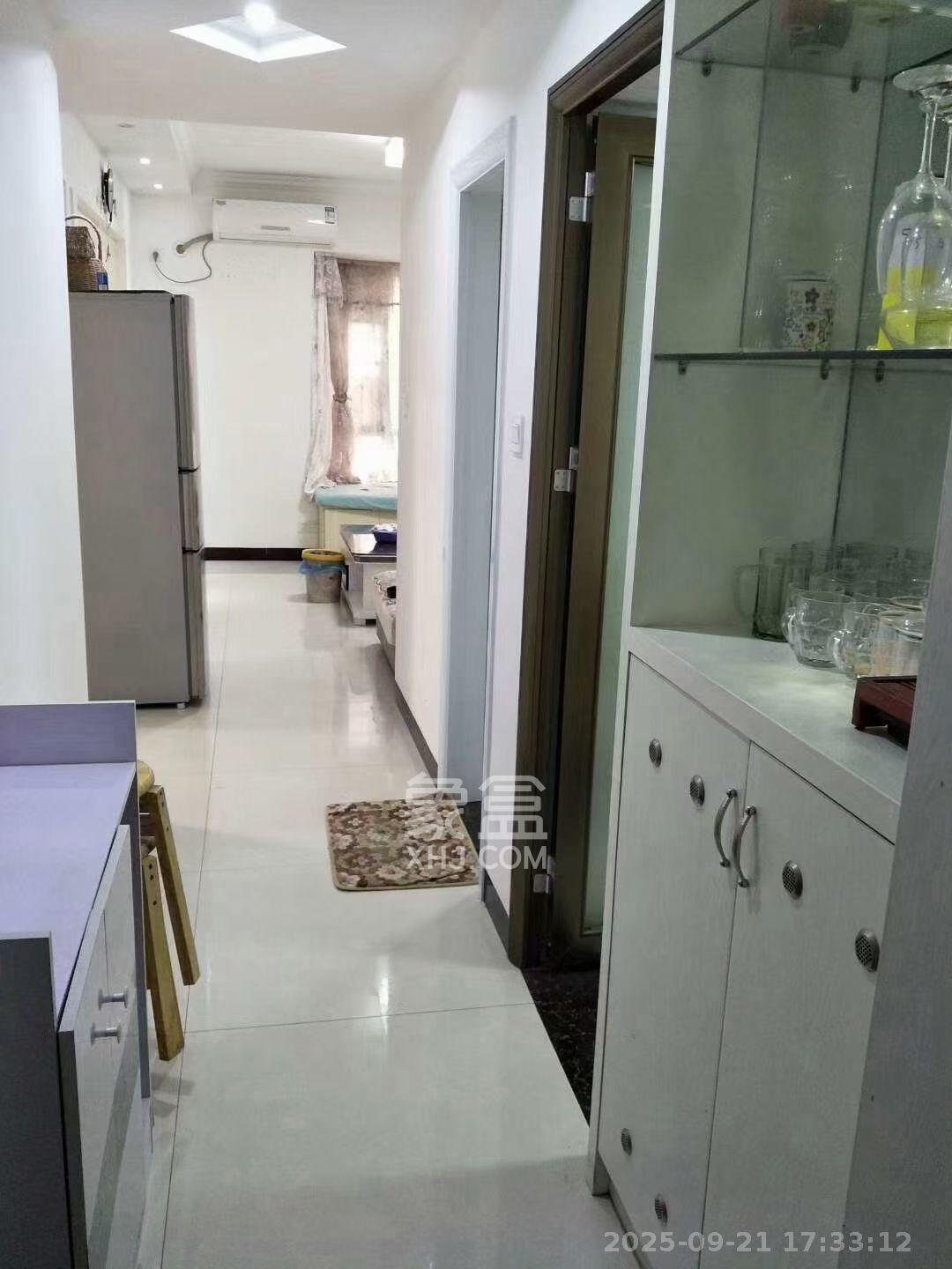 深业睿城 1室1厅1卫 1550.0元/月 深业睿城 1室1厅1卫 1550.0元/月室内图