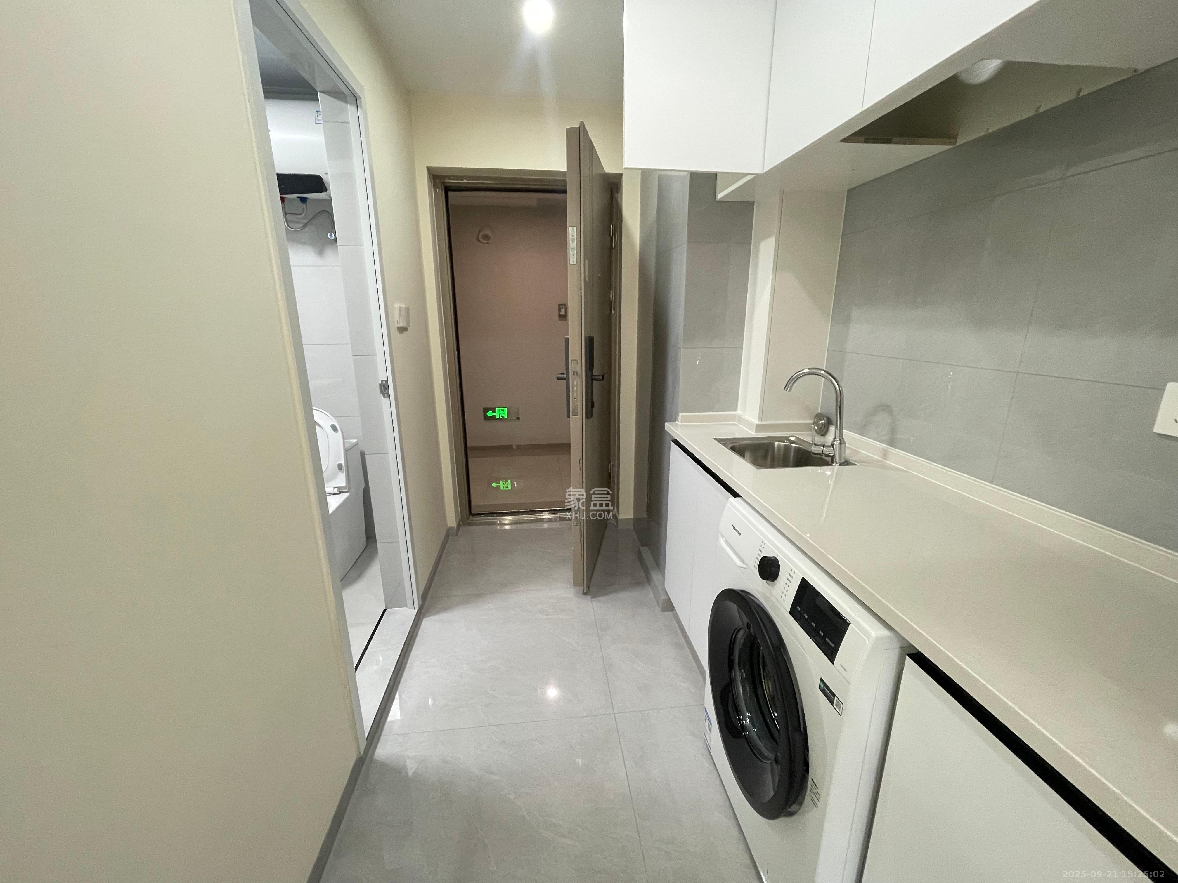 中天星耀荟 1室1厅1卫 1400.0元/月 中天星耀荟 1室1厅1卫 1400.0元/月室内图