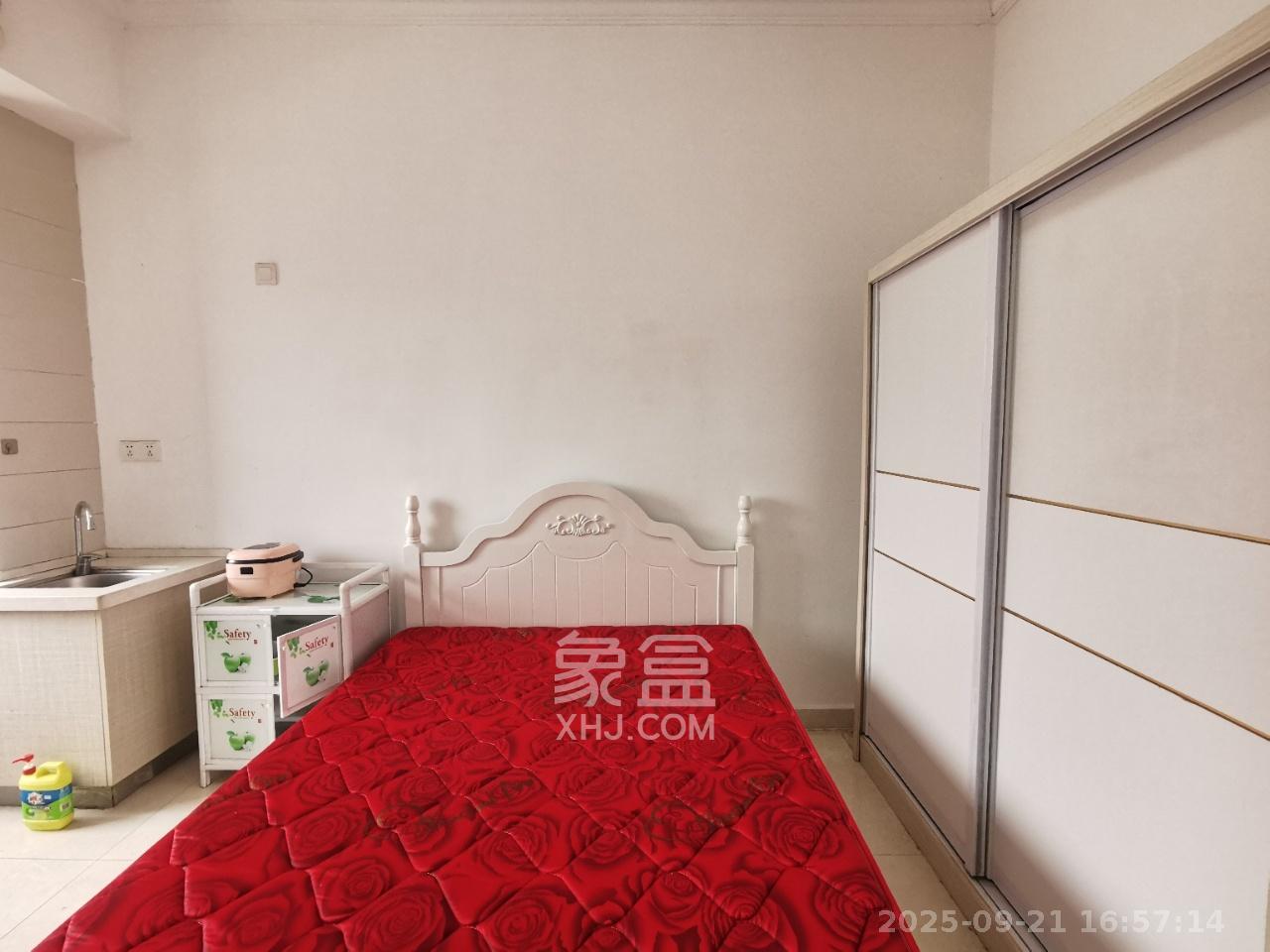 佐佑大厦  1室1厅1卫    900.0元/月室内图