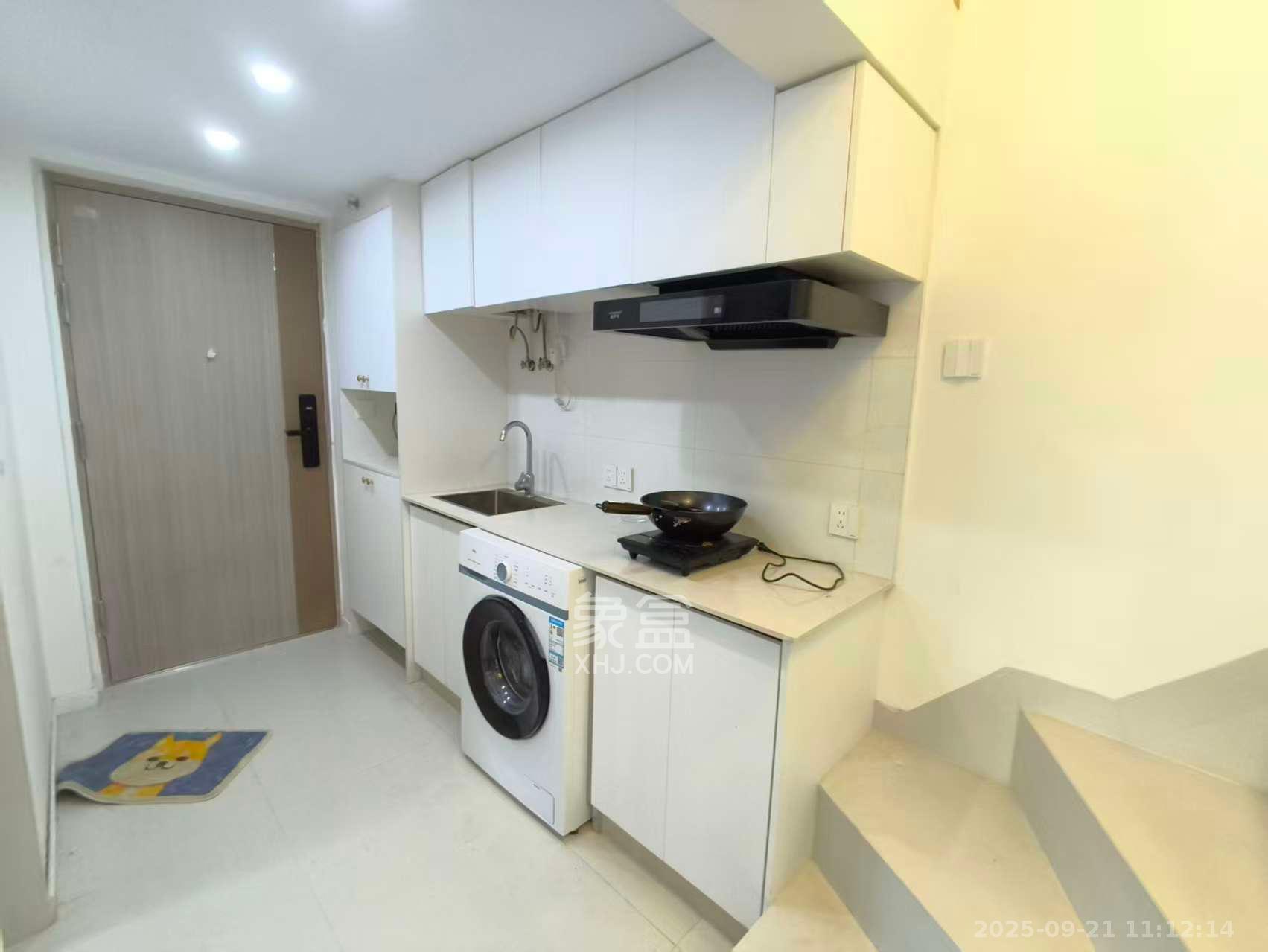 力高凤凰新天 2室1厅1卫 2400.0元/月 力高凤凰新天 2室1厅1卫 2400.0元/月室内图