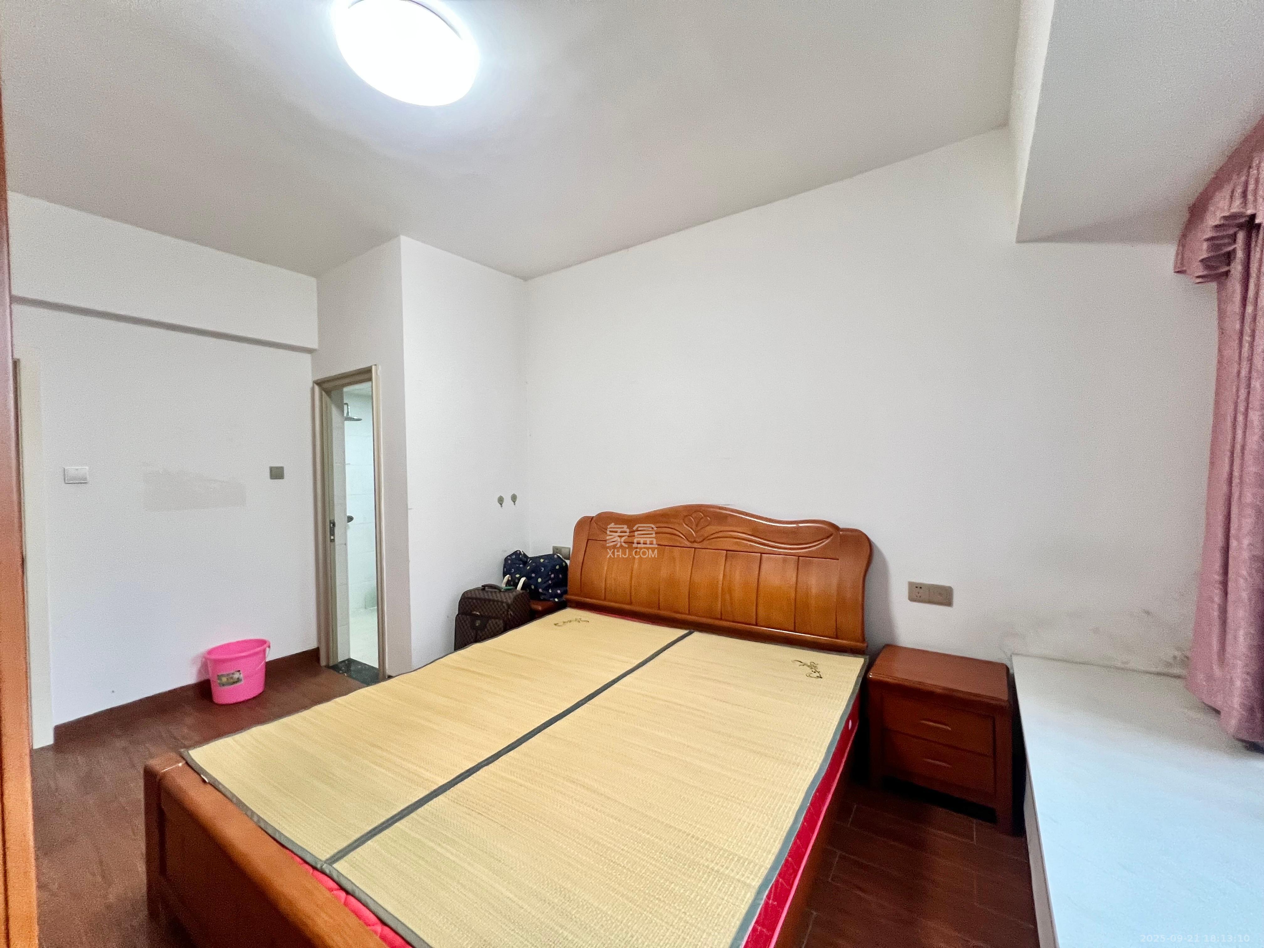 富兴嘉城（富兴汇中央）  3室2厅2卫    2500.0元/月室内图