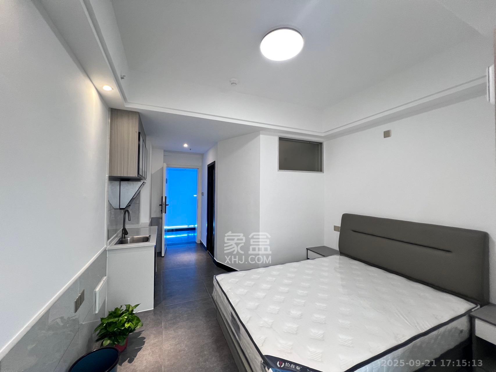 裕天国际商汇中心 1室1厅1卫 1500.0元/月 裕天国际商汇中心 1室1厅1卫 1500.0元/月室内图