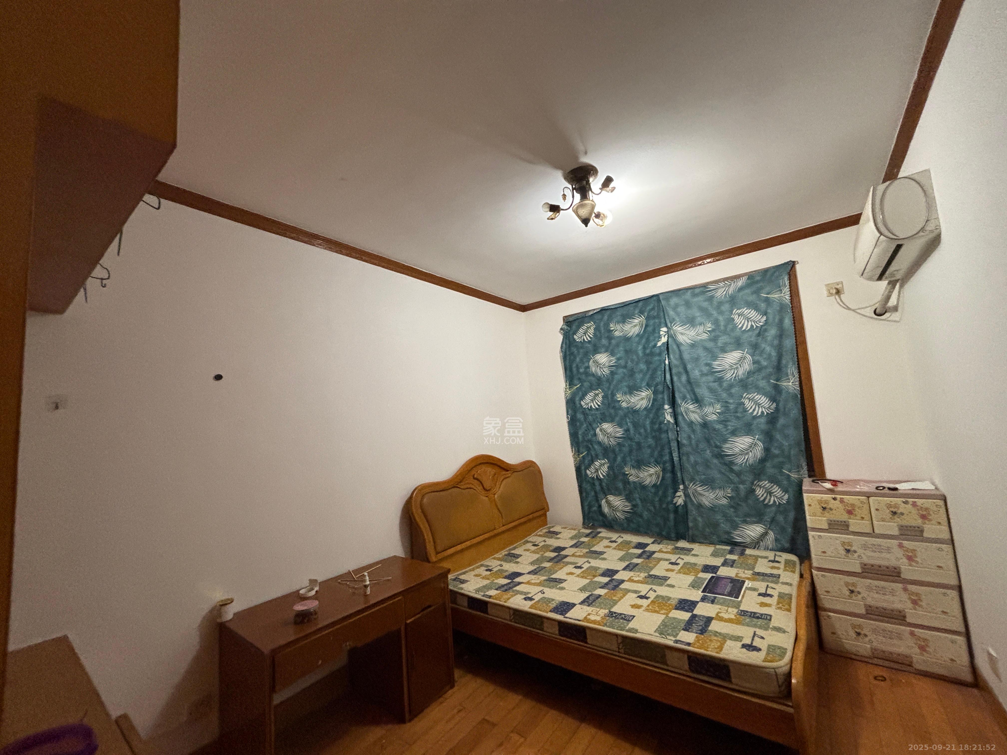 金垅嘉园 3室2厅1卫 2700.0元/月 金垅嘉园 3室2厅1卫 2700.0元/月室内图