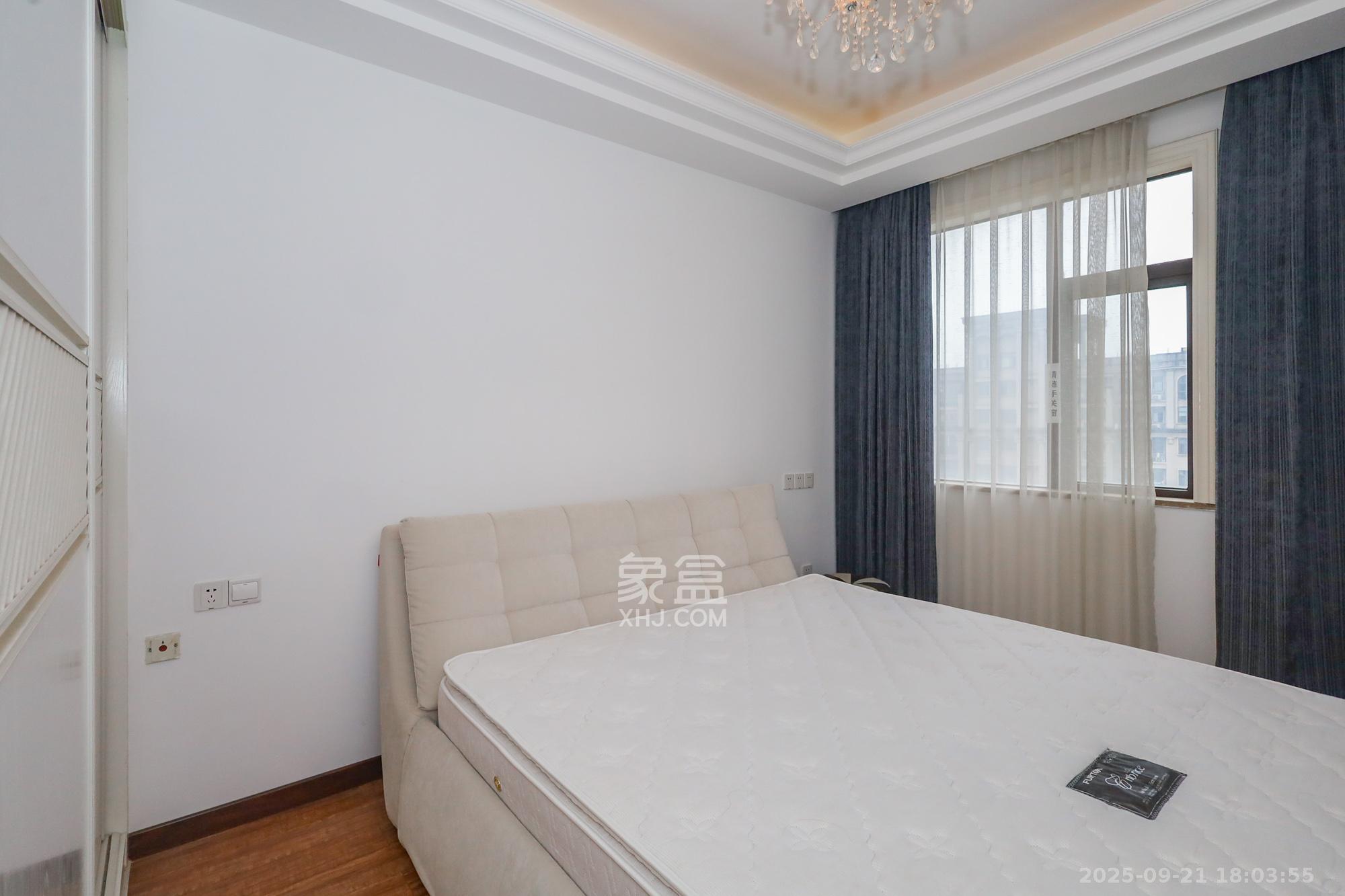 阳光丽城一期 3室2厅1卫 113.0万 阳光丽城一期 3室2厅1卫 113.0万卧室