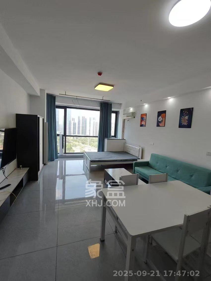 港湘铂玥(天园地芳国际珠宝城) 1室1厅1卫 1200.0元/月 港湘铂玥(天园地芳国际珠宝城) 1室1厅1卫 1200.0元/月室内图