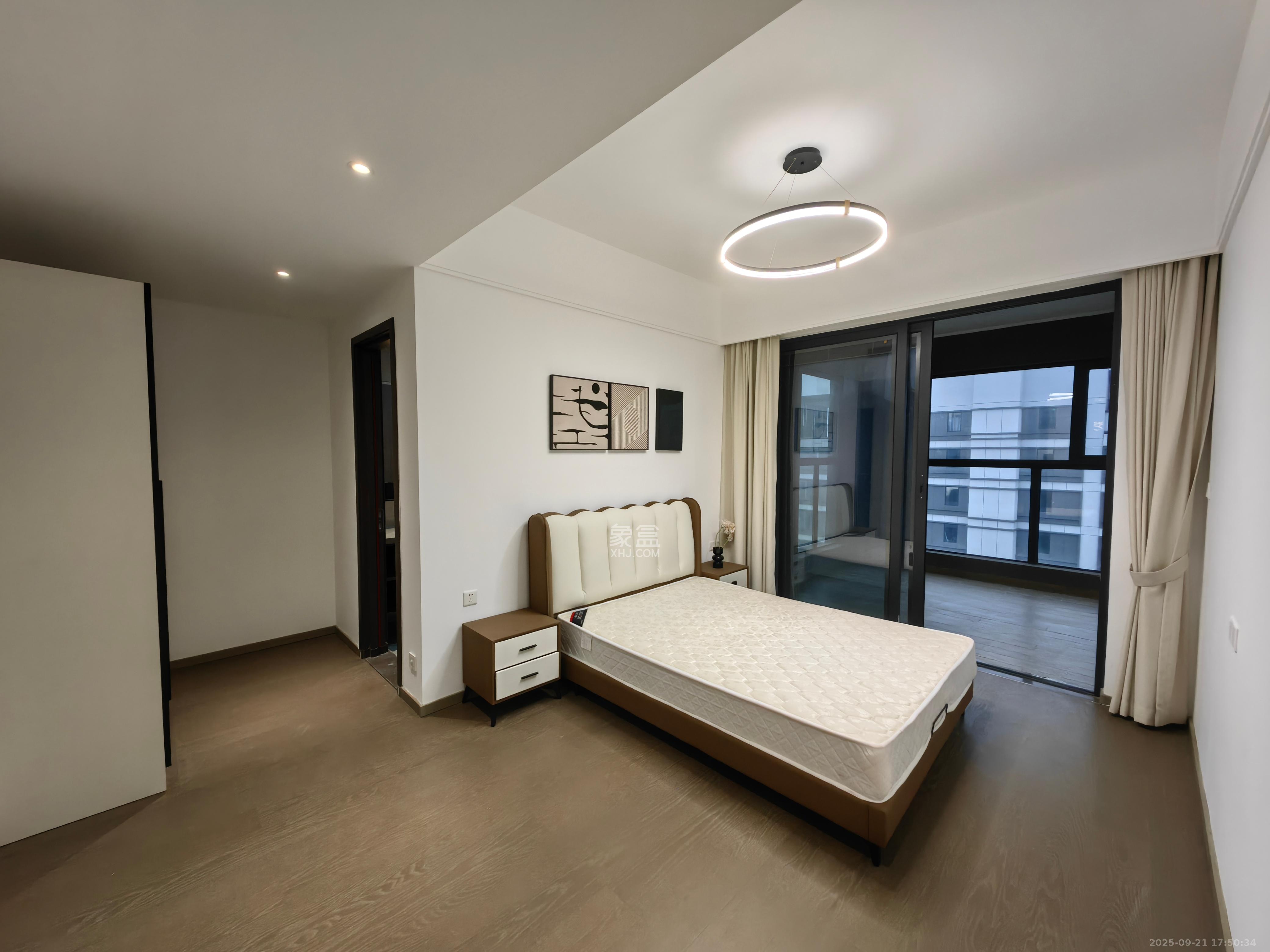 越秀湘江星汇城三期 4室2厅3卫 8000.0元/月 越秀湘江星汇城三期 4室2厅3卫 8000.0元/月室内图