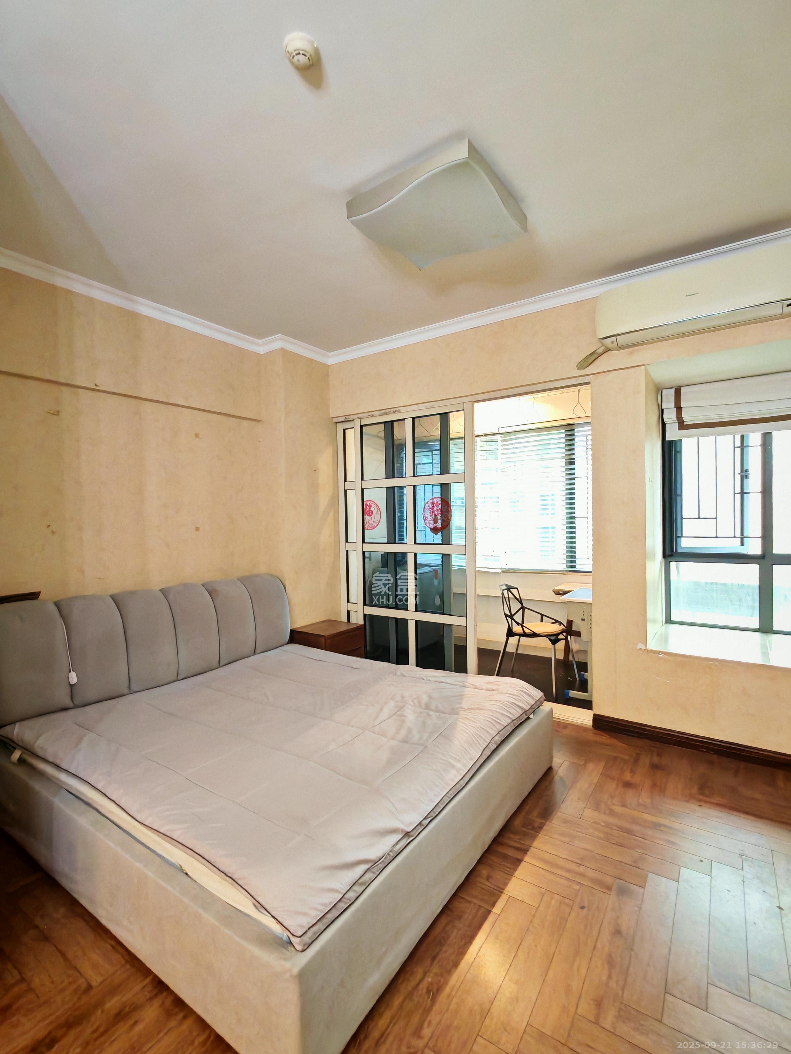 万博汇  1室1厅1卫    1700.0元/月室内图